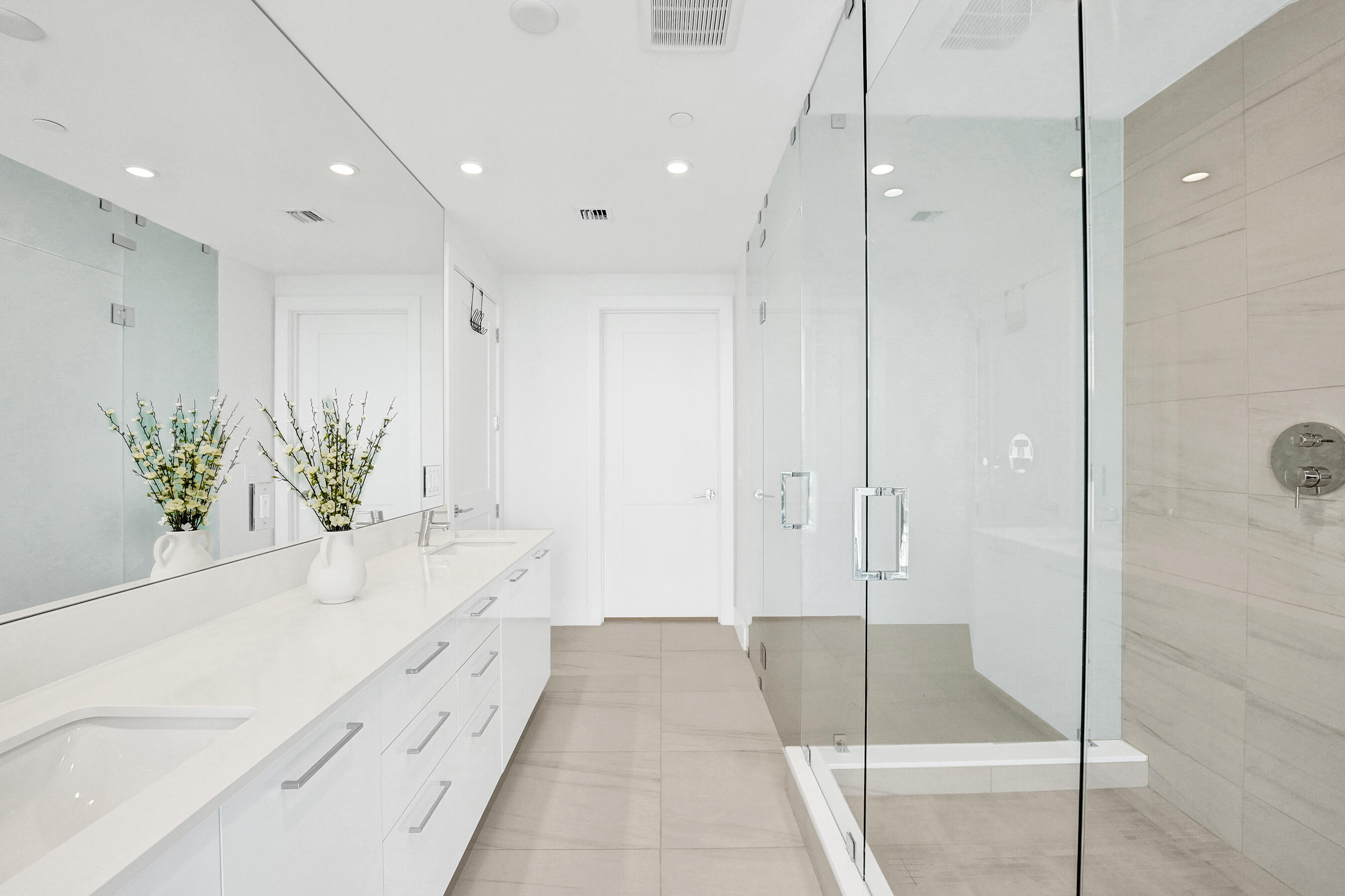 Selene Oceanfront Residences - Residential Lease