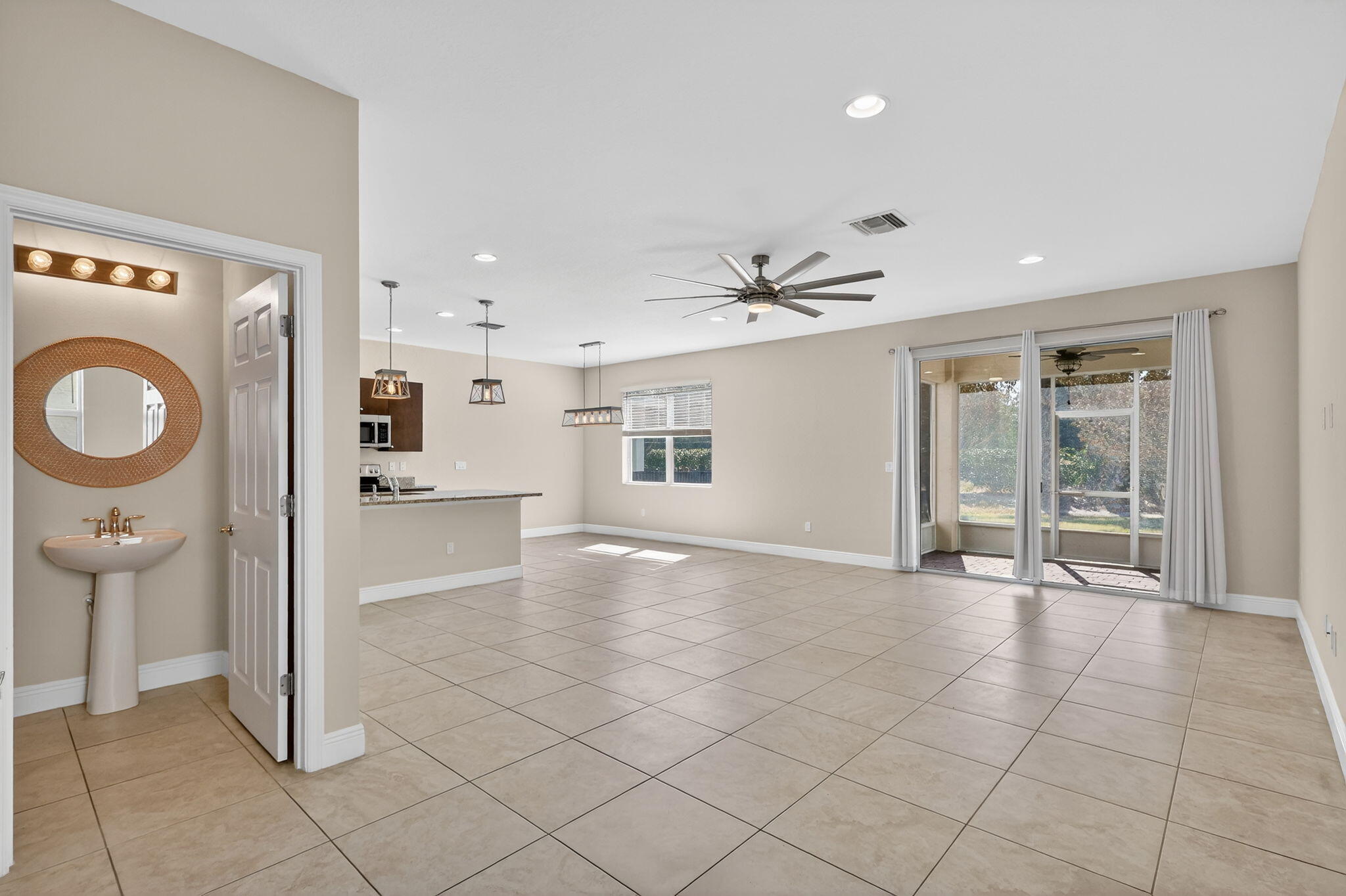 VIZCAYA FALLS PLAT 2 - Residential Lease
