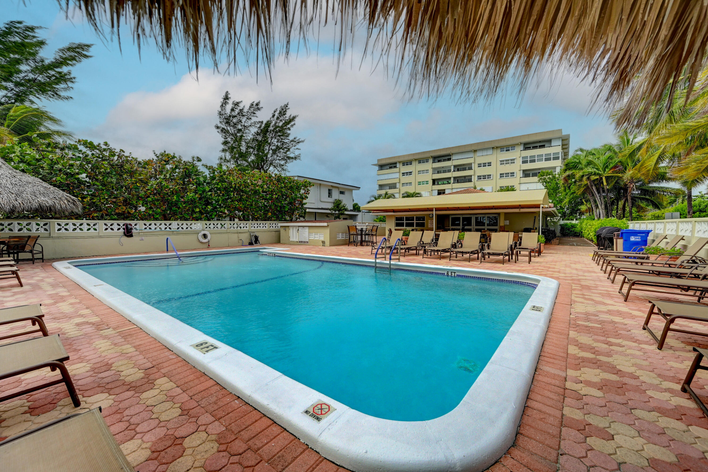 CHRISTOPHER HOUSE CONDO APTS - Residential