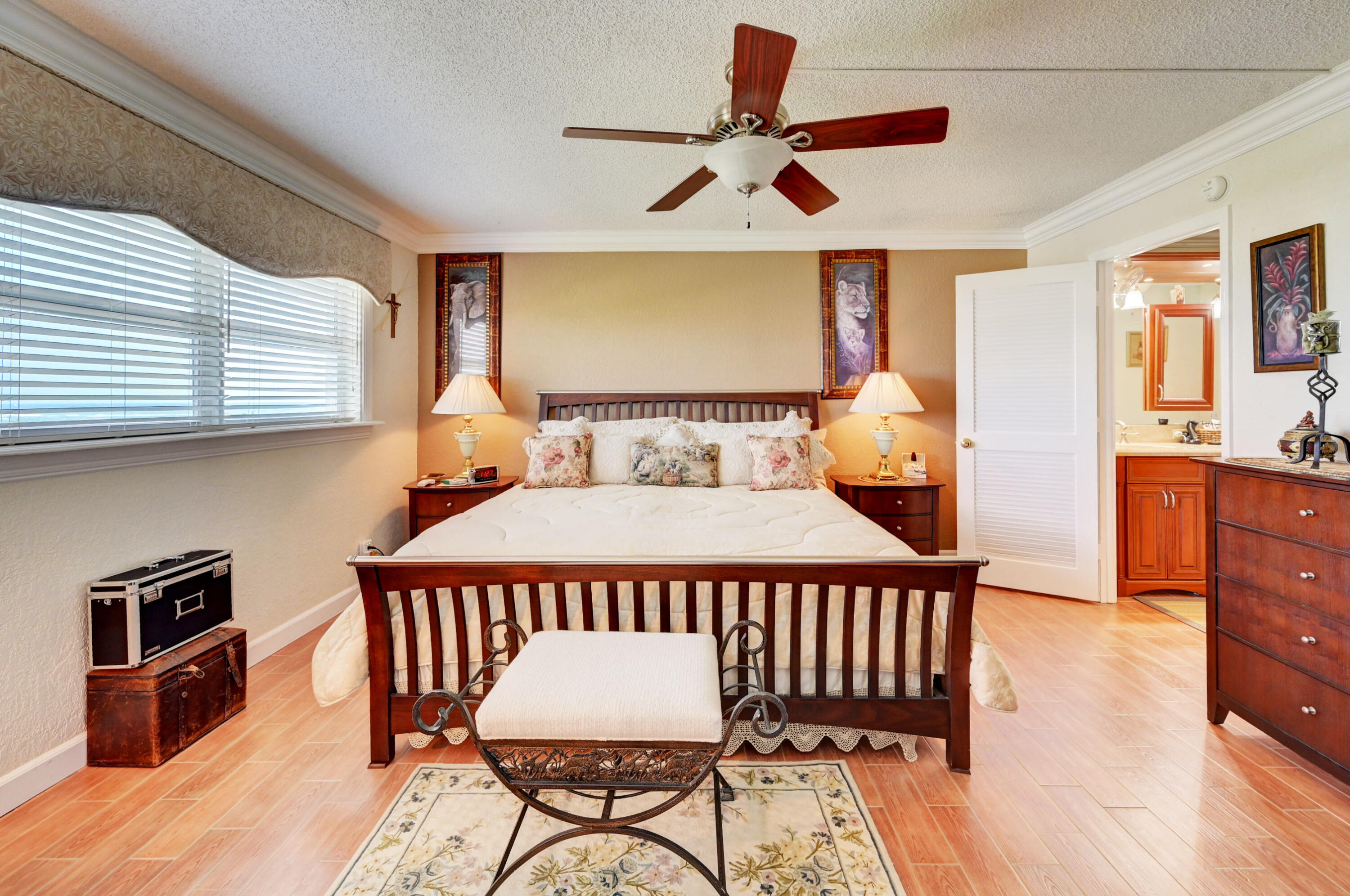 CHRISTOPHER HOUSE CONDO APTS - Residential