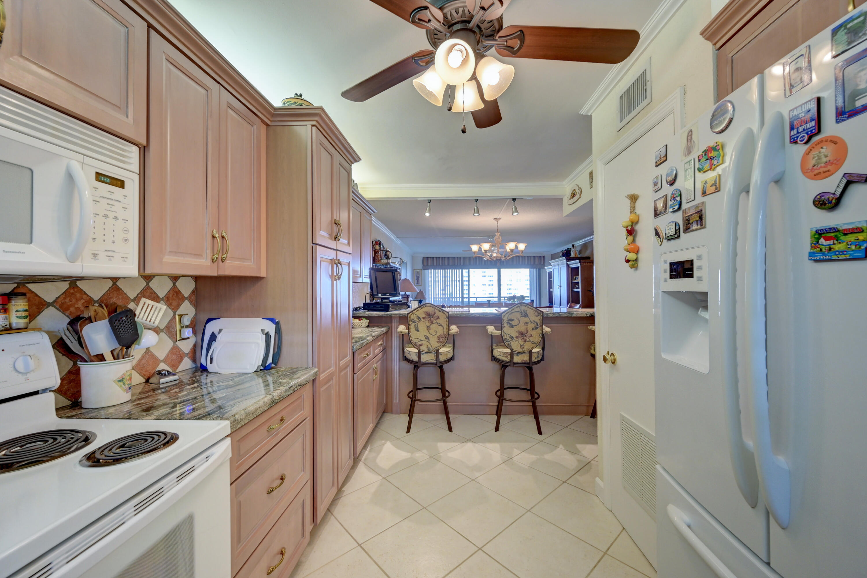 CHRISTOPHER HOUSE CONDO APTS - Residential