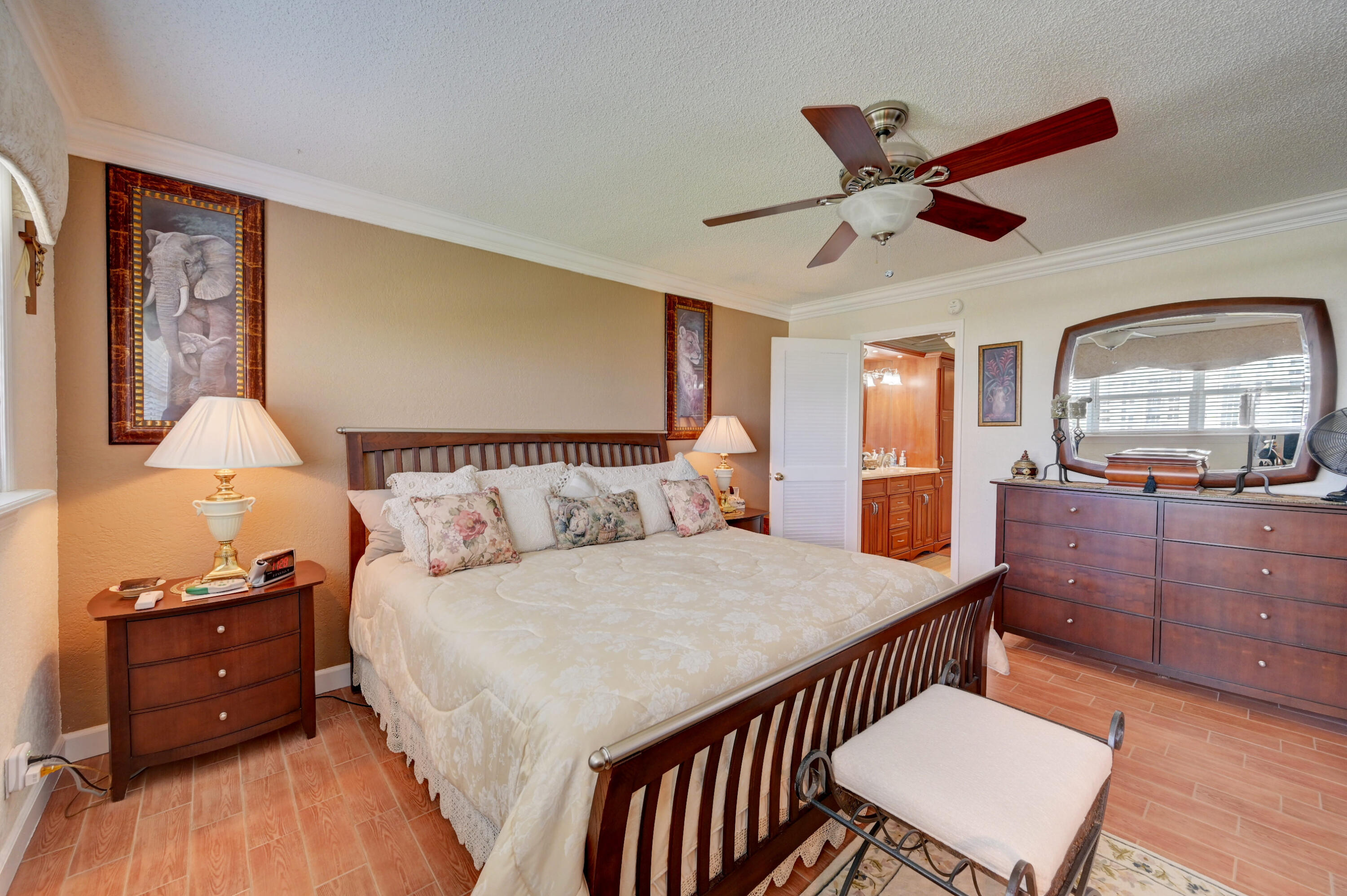 CHRISTOPHER HOUSE CONDO APTS - Residential