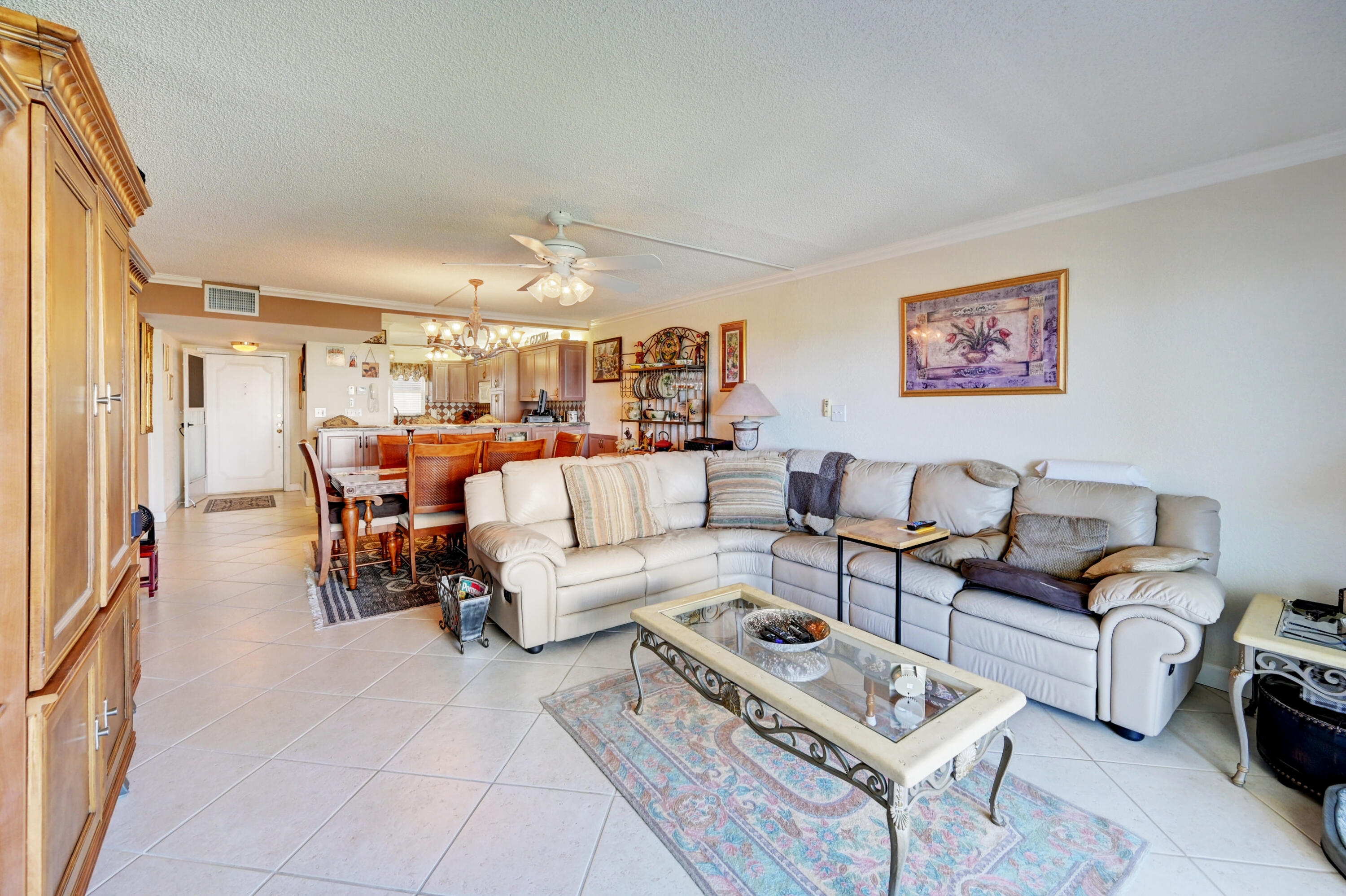 CHRISTOPHER HOUSE CONDO APTS - Residential