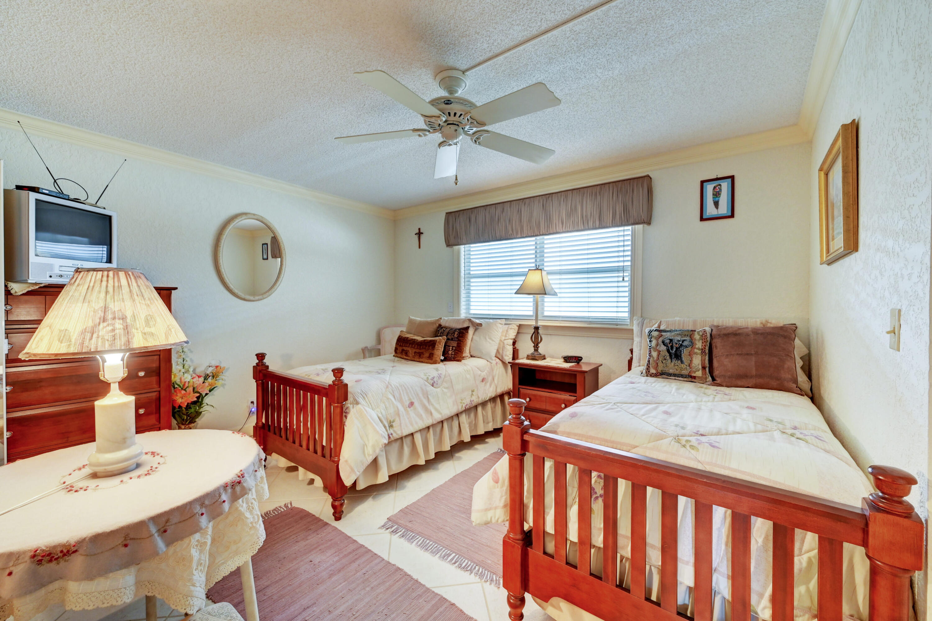 CHRISTOPHER HOUSE CONDO APTS - Residential