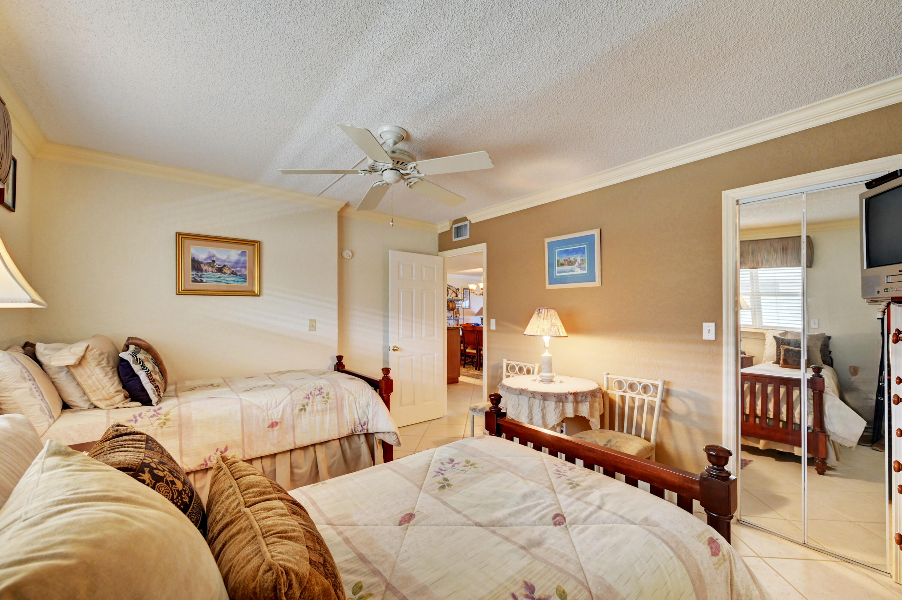 CHRISTOPHER HOUSE CONDO APTS - Residential