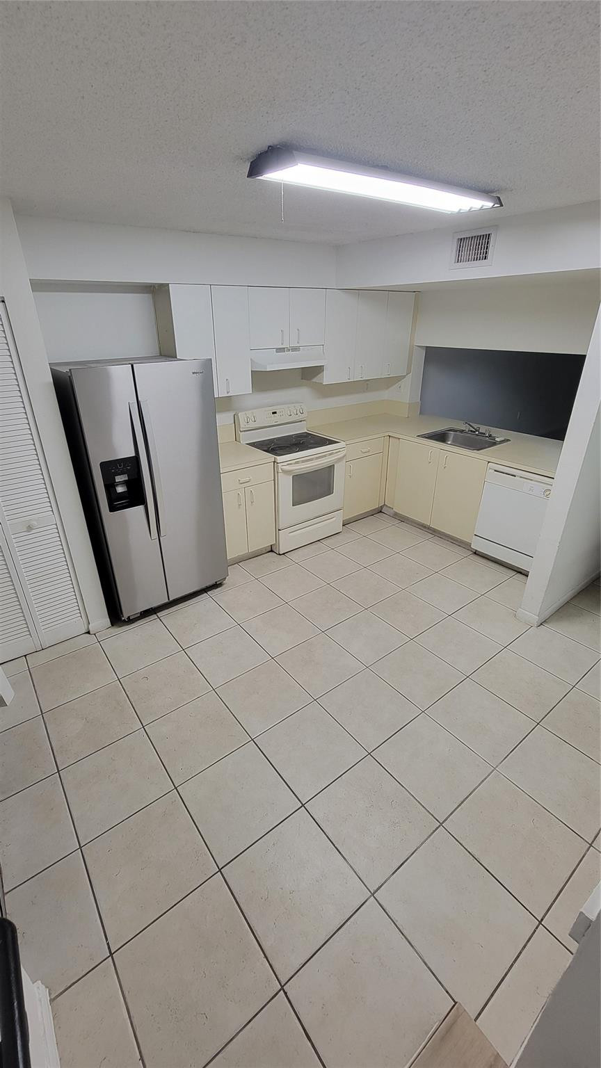 WATERVIEW CONDO - Residential