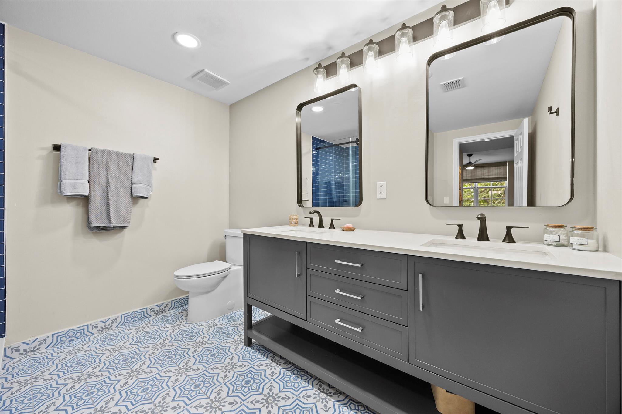 11790 Saint Andrews Place 202