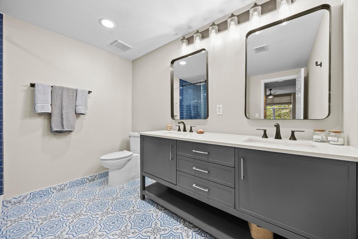 11790 Saint Andrews Place 202