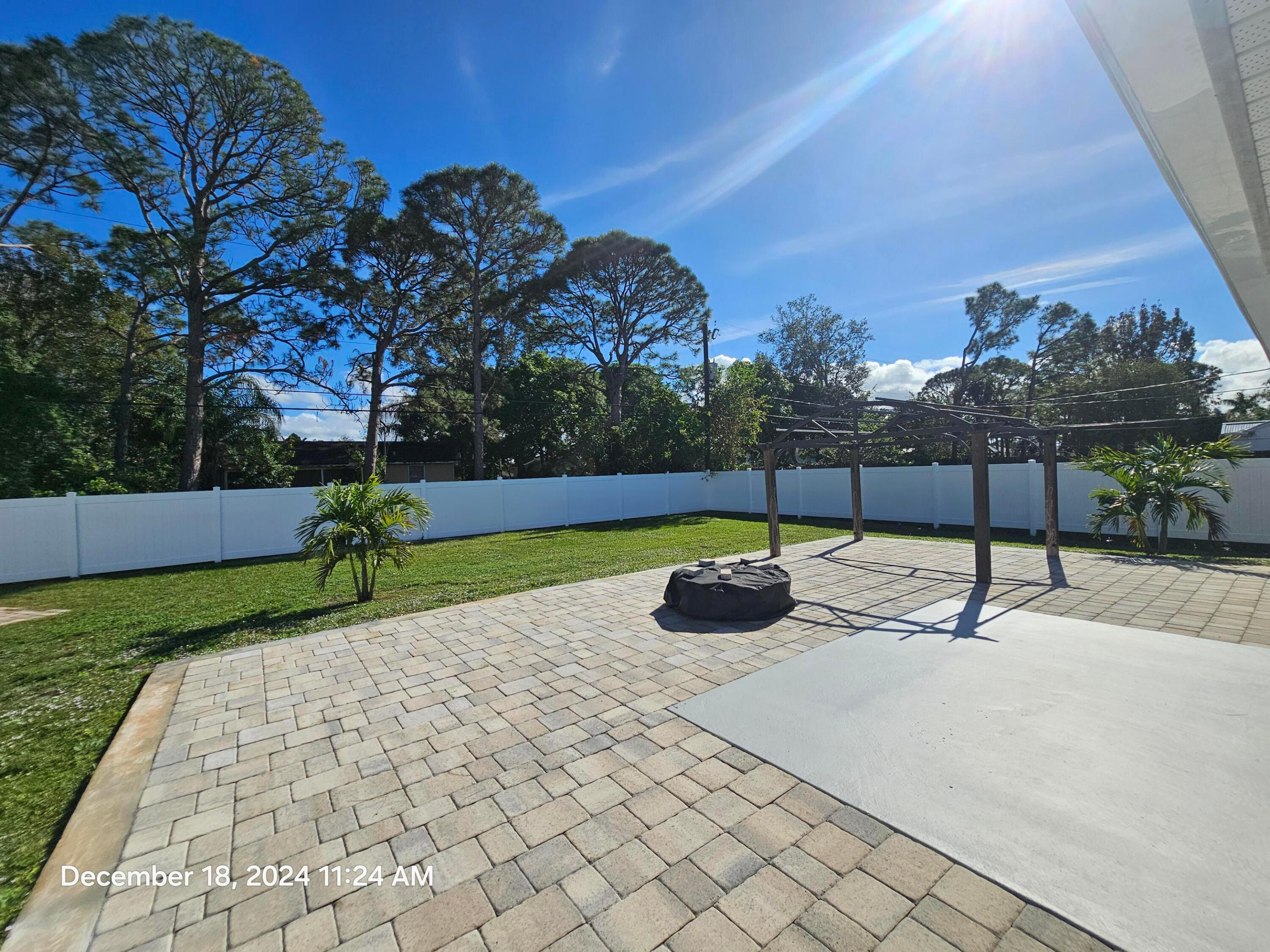 PORT ST LUCIE SECTION 27 - Residential Lease