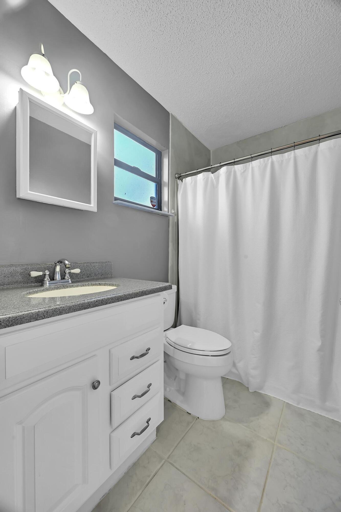 PORT ST LUCIE SECTION 27 - Residential