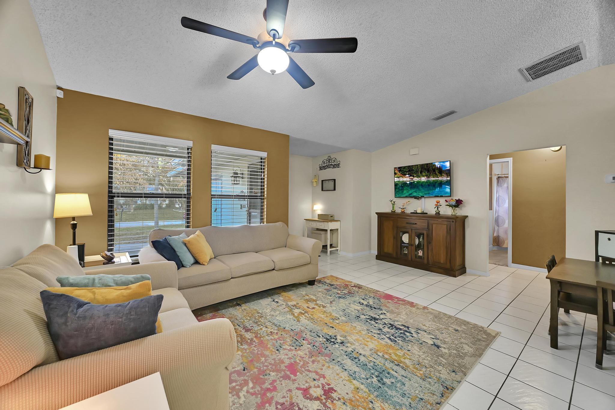 626 SW Cynthia Street