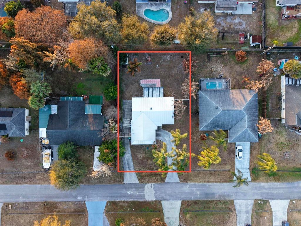 Photo of 626 SW Cynthia Street, Port Saint Lucie, FL 34983 (MLS # R11164610)