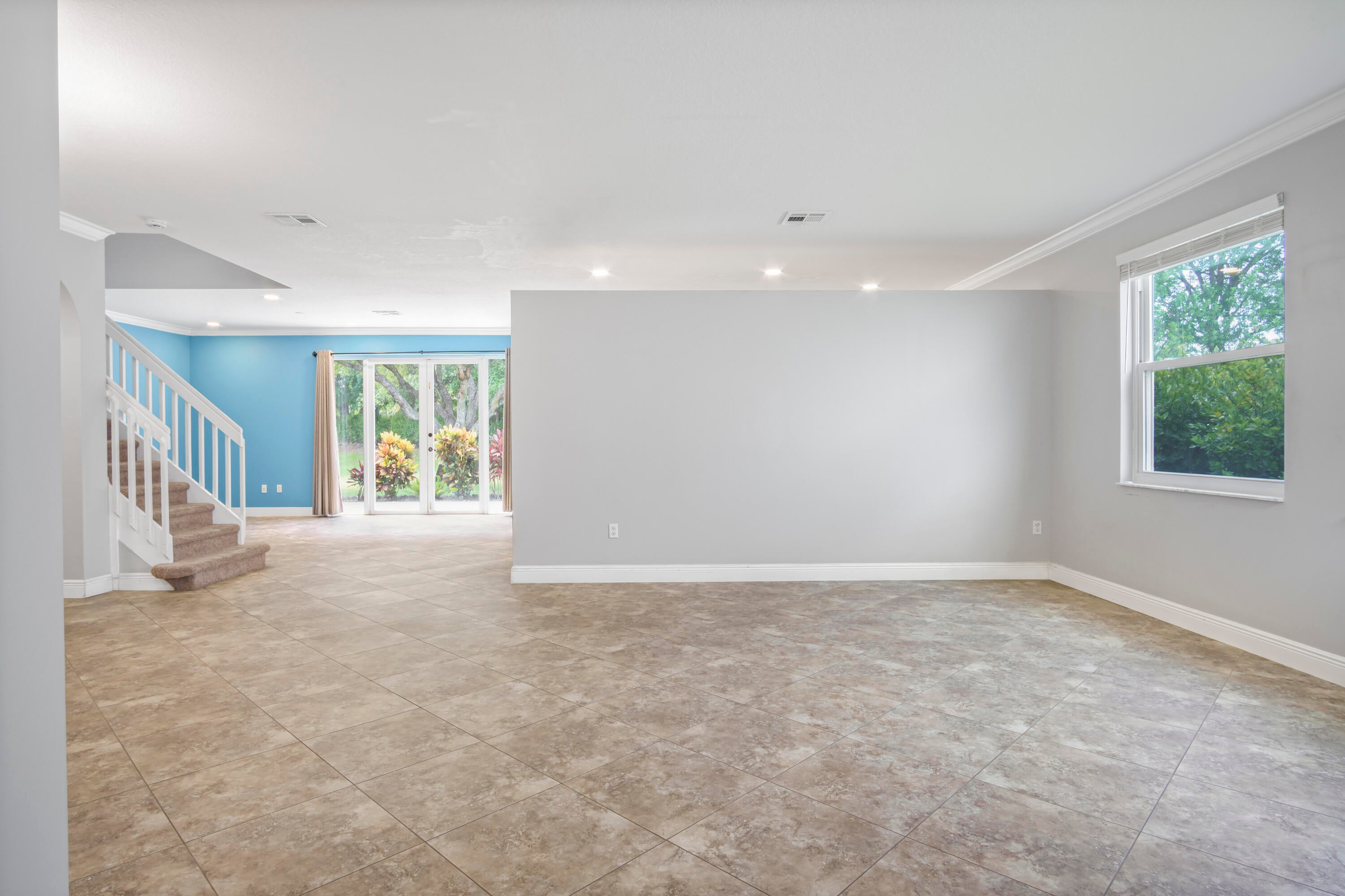 7798 Oak Grove Circle