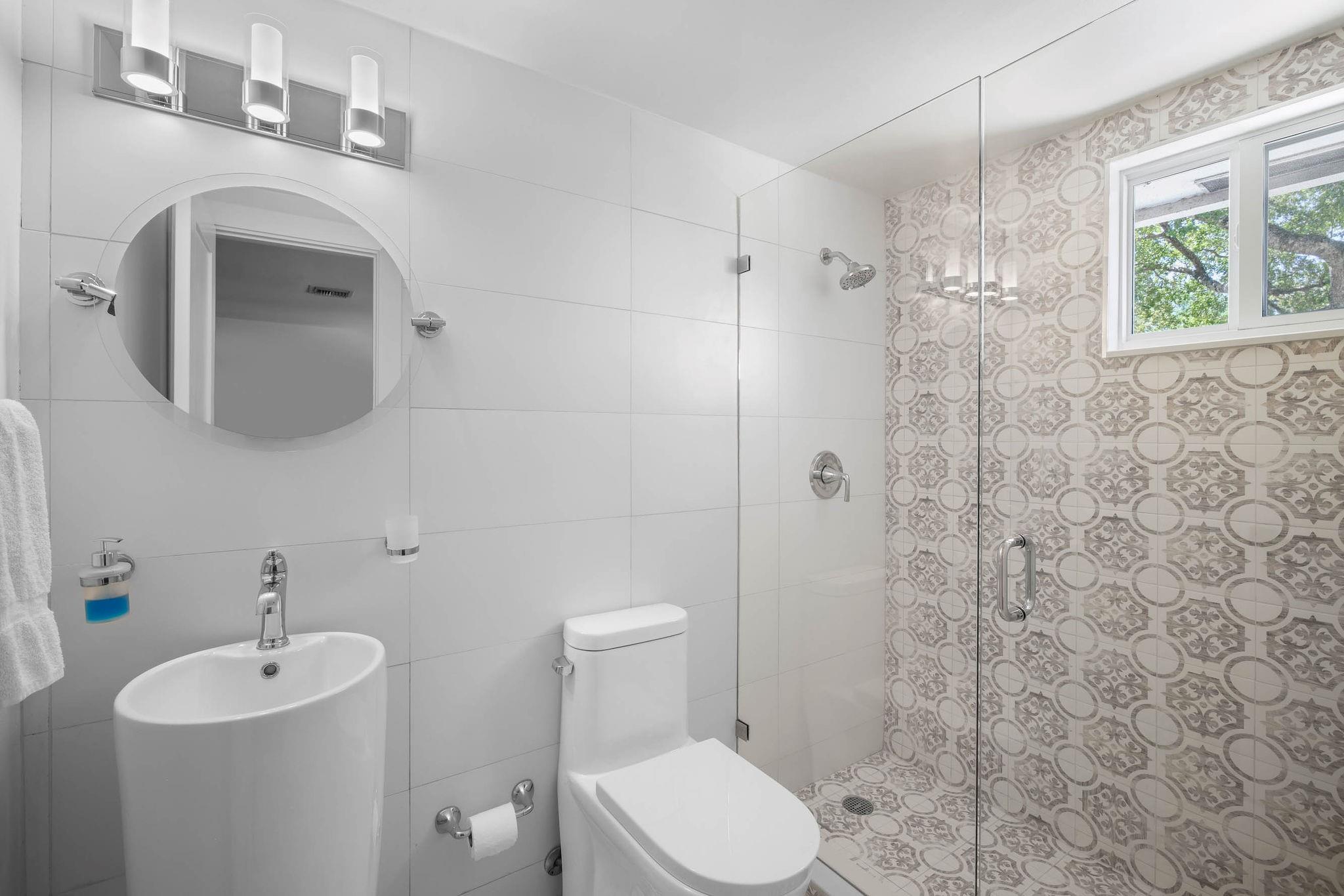 Emerald Hills Sec 3 83-27 - Residential