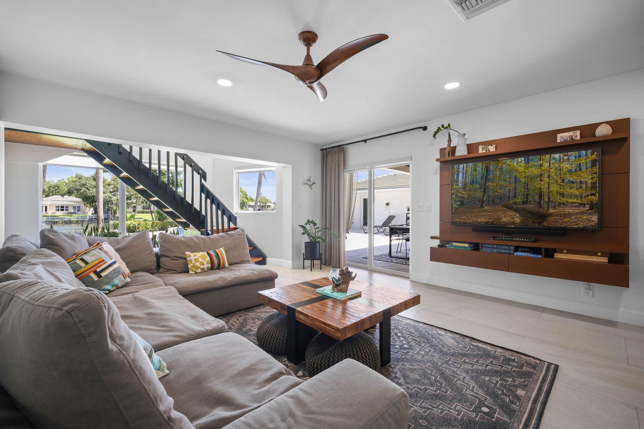 Emerald Hills Sec 3 83-27 - Residential