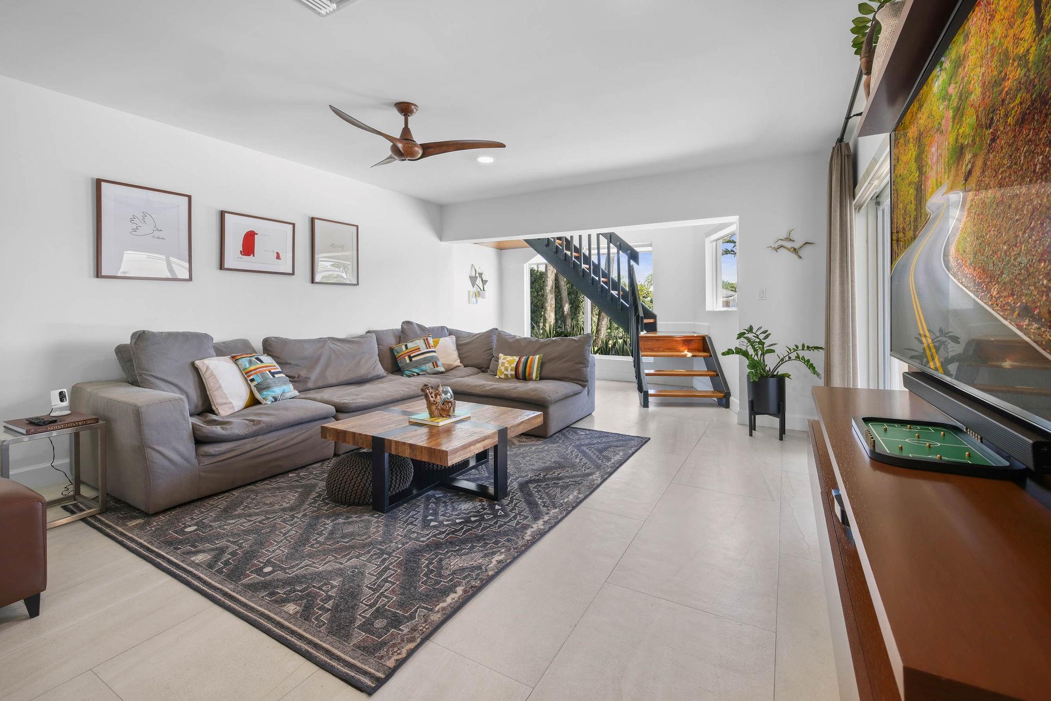 Emerald Hills Sec 3 83-27 - Residential