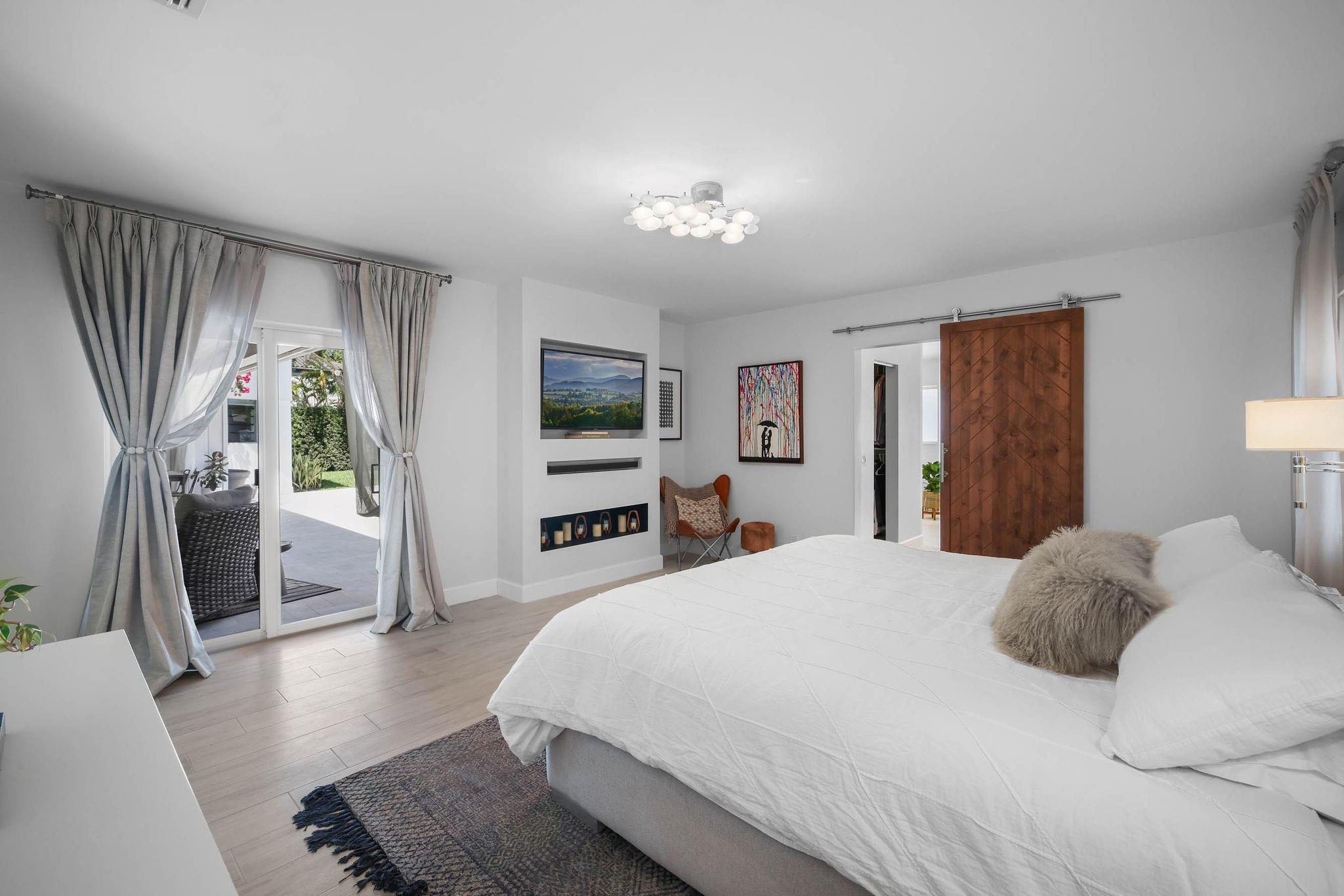 Emerald Hills Sec 3 83-27 - Residential