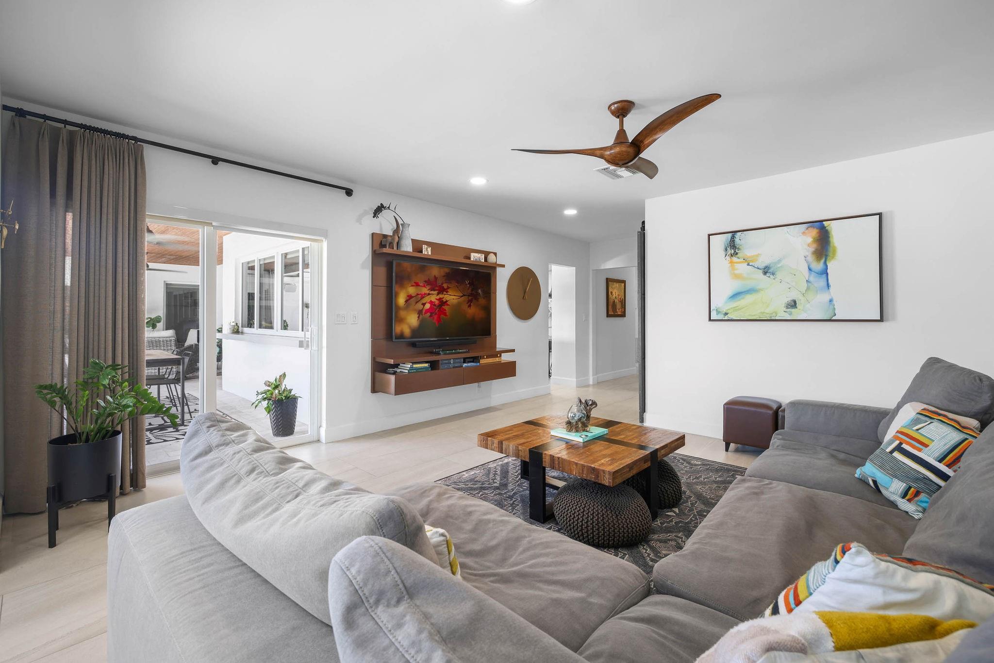 Emerald Hills Sec 3 83-27 - Residential