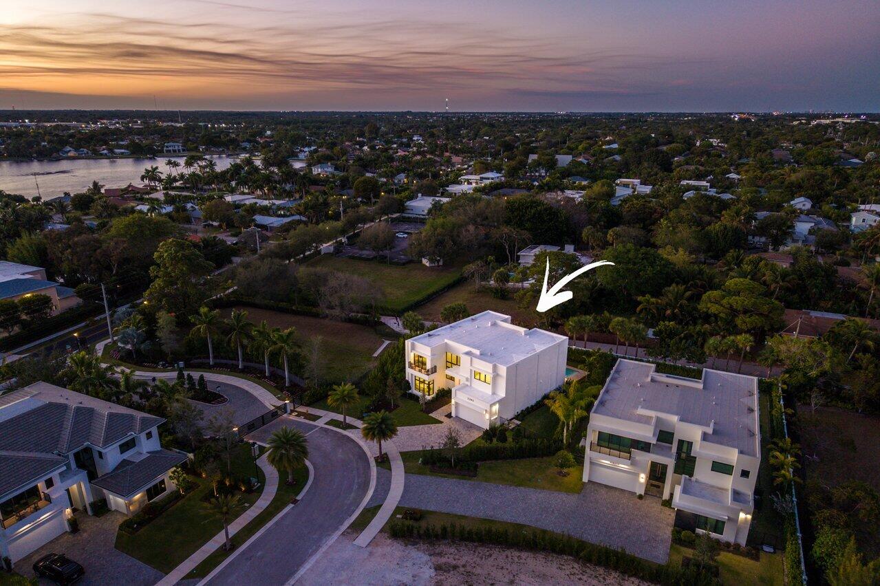 DELRAY RIDGE - Residential