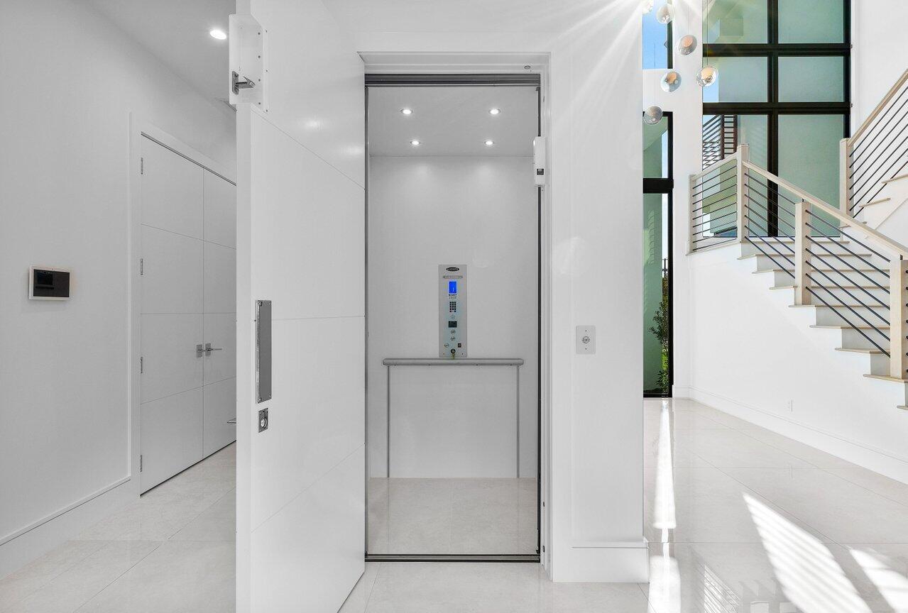 DELRAY RIDGE - Residential