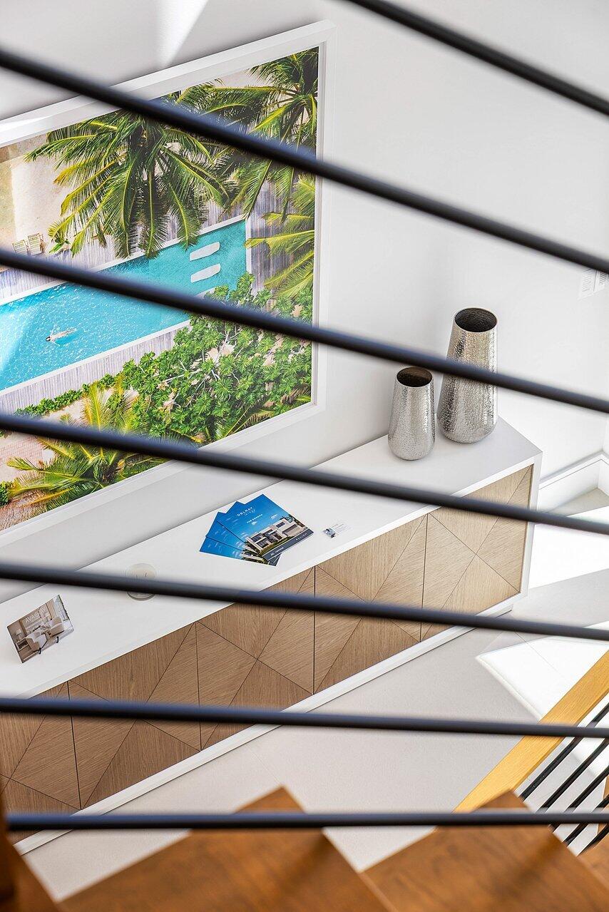 DELRAY RIDGE - Residential