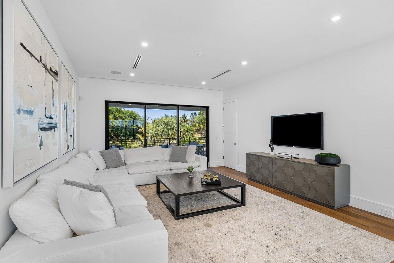 DELRAY RIDGE - Residential