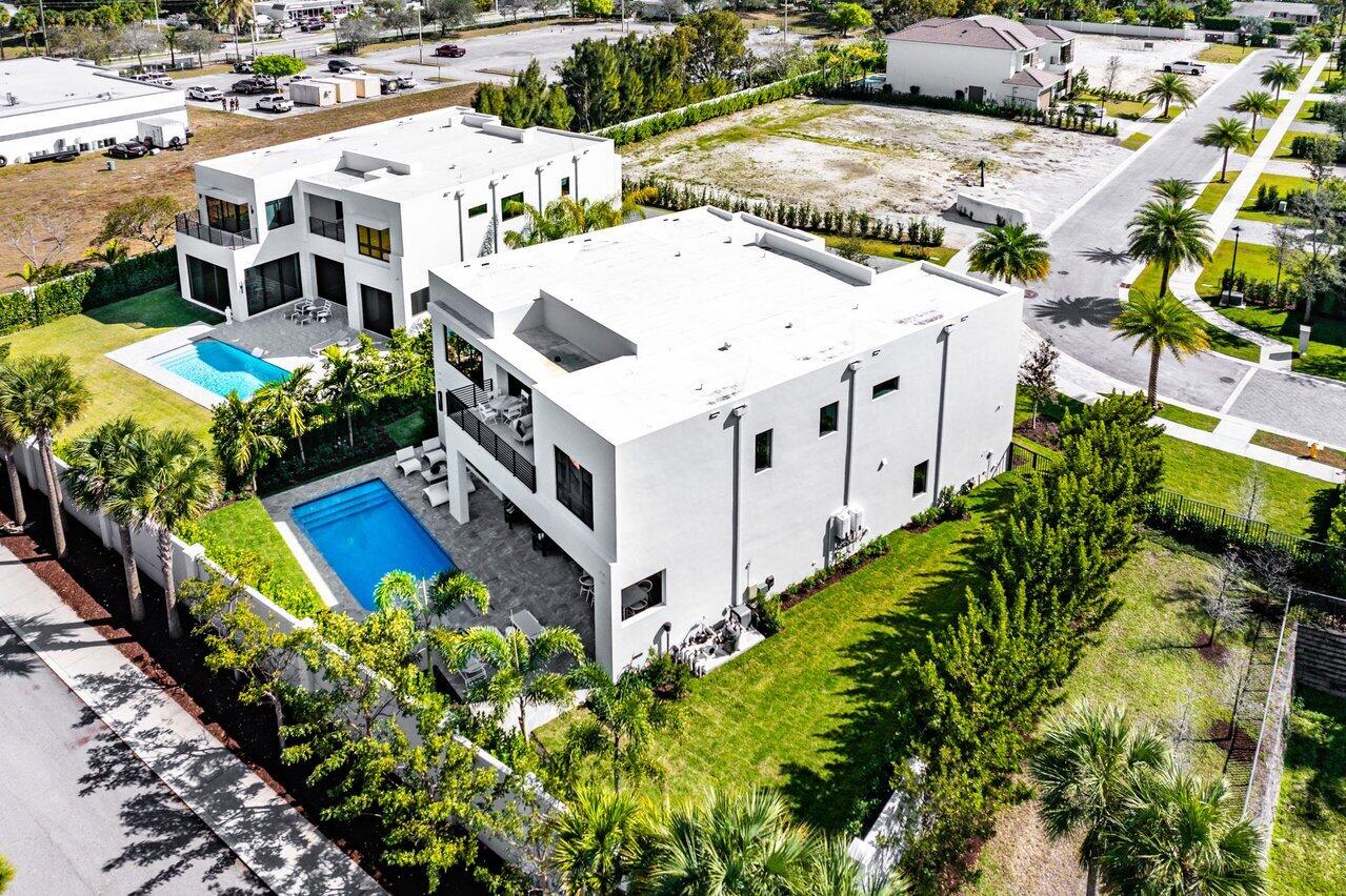 DELRAY RIDGE - Residential