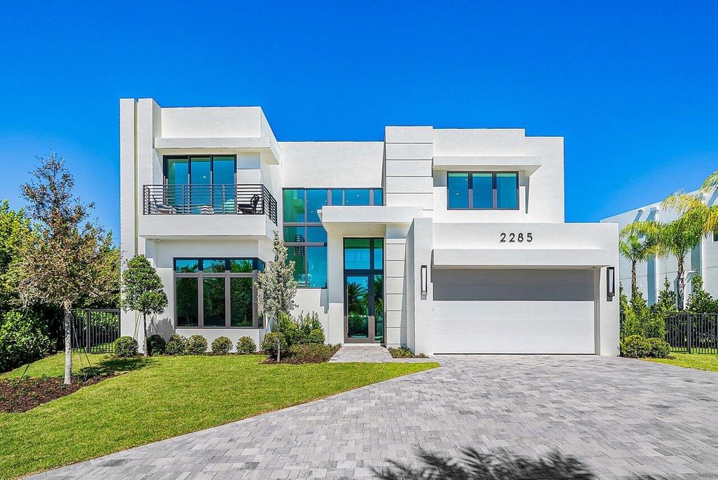 Photo of 2285 Delray Ridge Lane #Lot 8, Delray Beach, FL 33444 (MLS # R11066864)