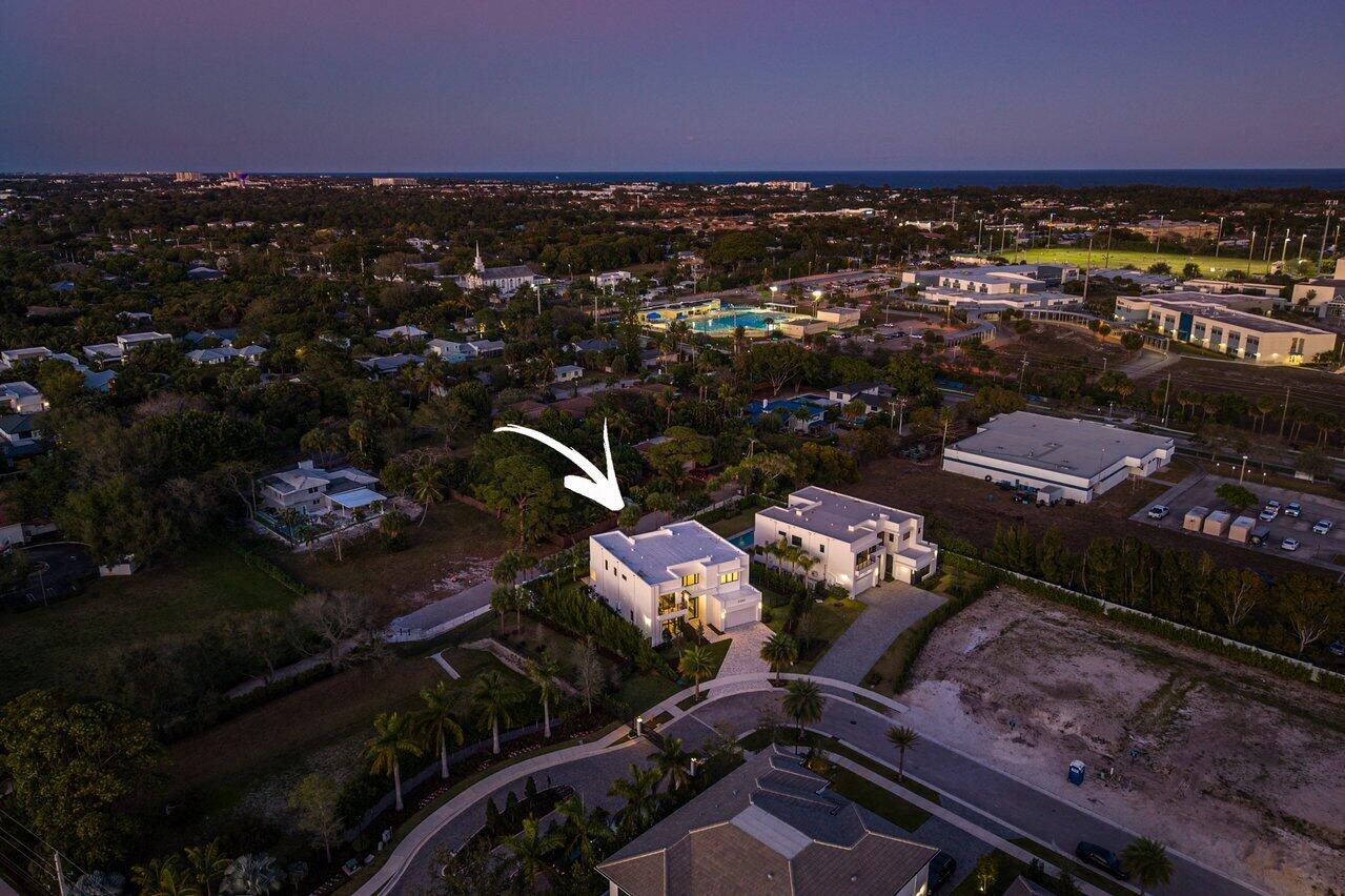 DELRAY RIDGE - Residential