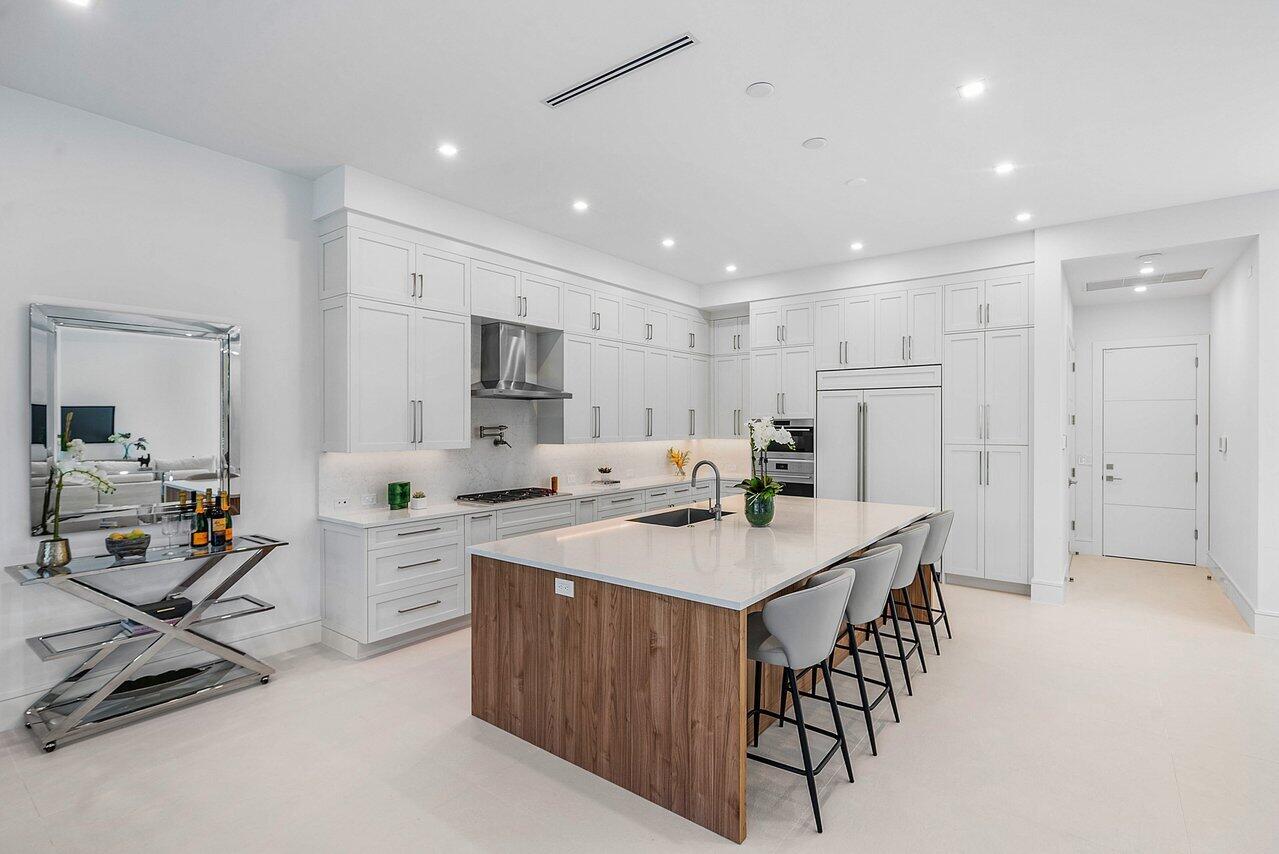 DELRAY RIDGE - Residential