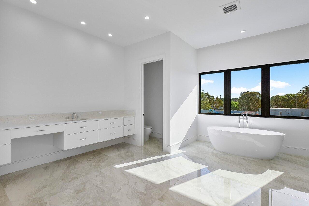 DELRAY RIDGE - Residential