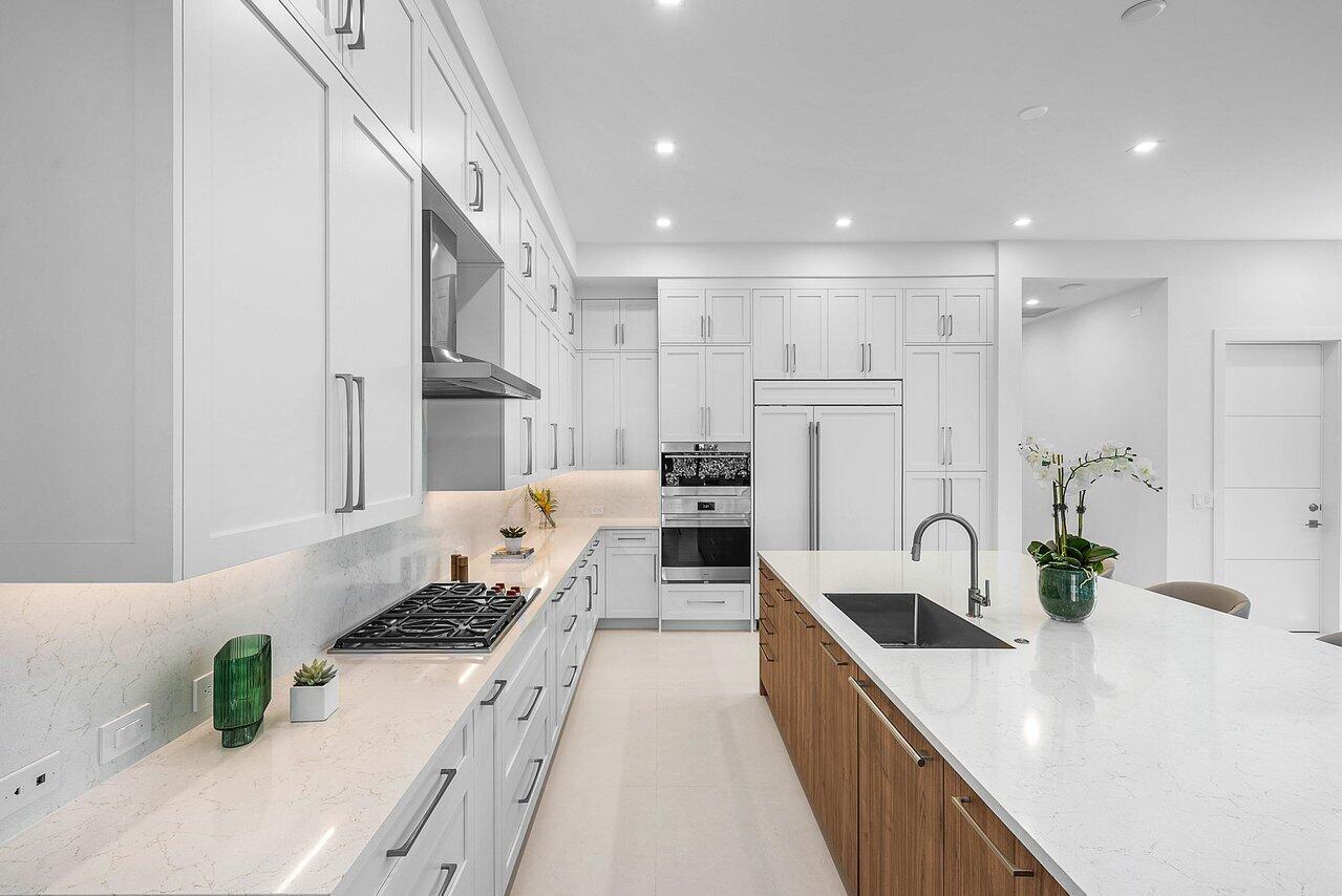 DELRAY RIDGE - Residential