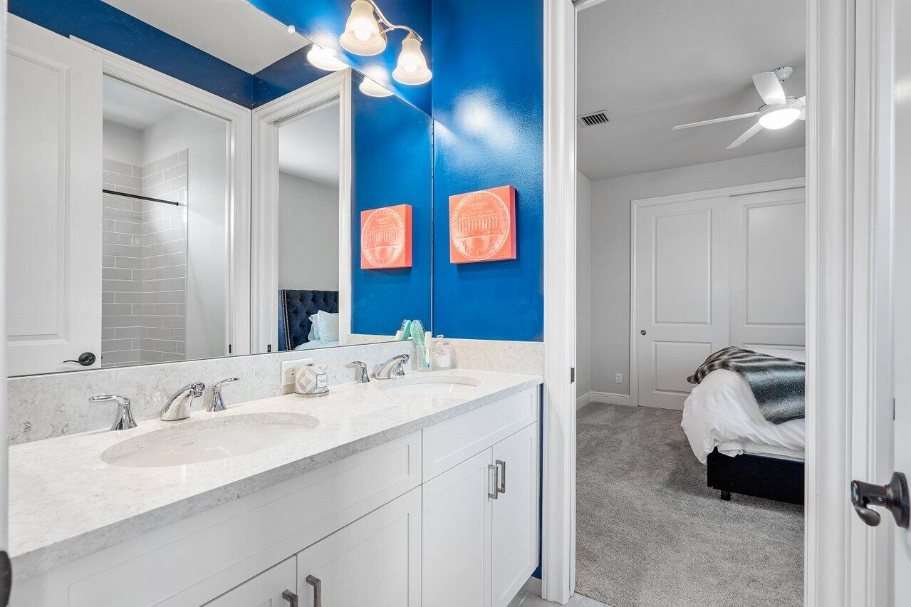 ROYAL PALM POLO - Residential