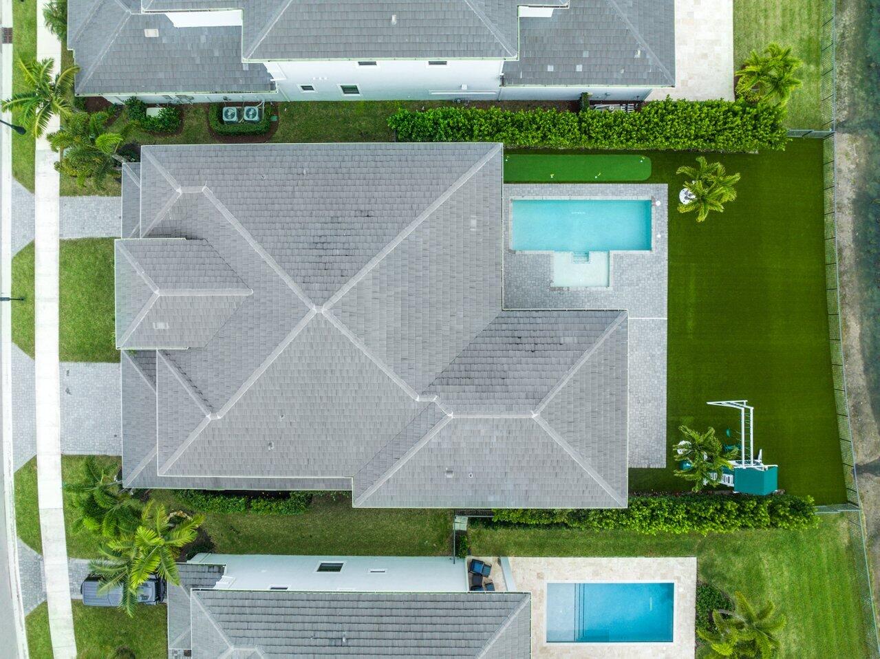 ROYAL PALM POLO - Residential