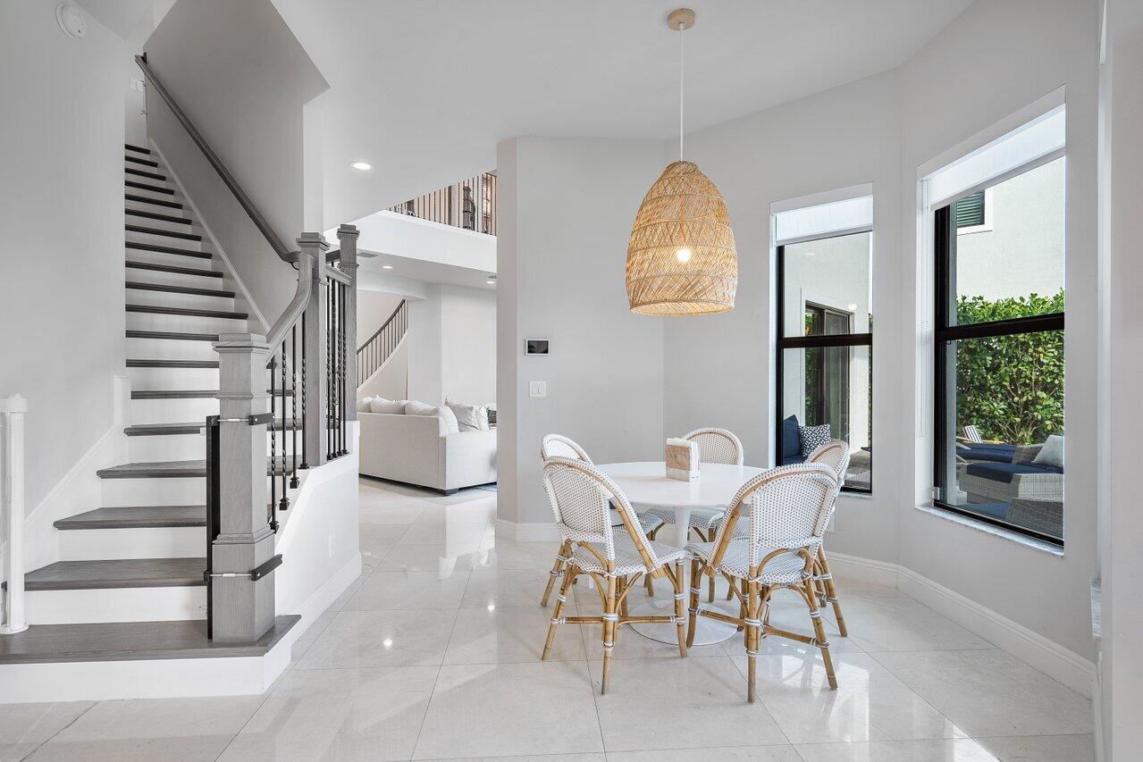 ROYAL PALM POLO - Residential