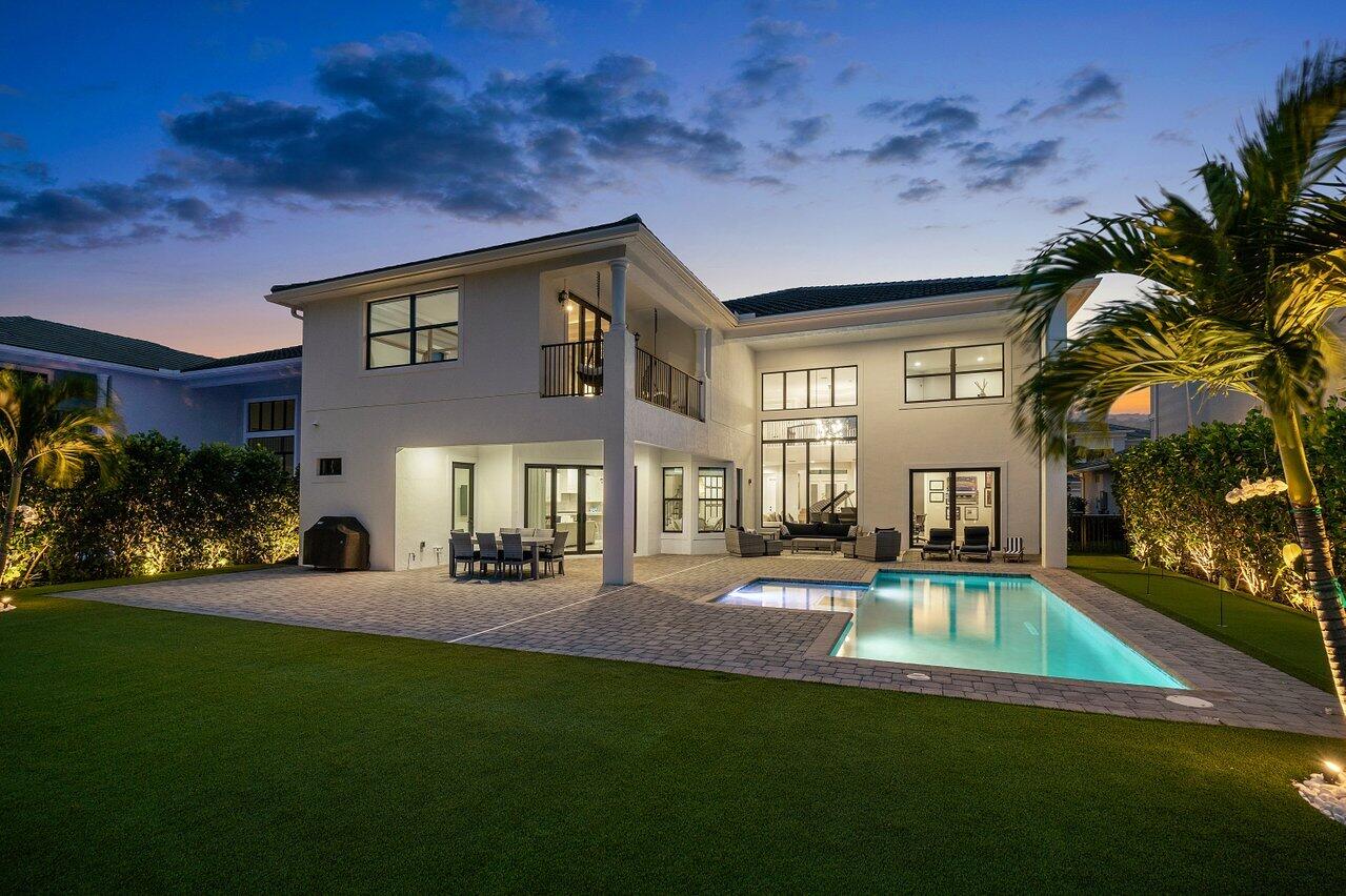 ROYAL PALM POLO - Residential