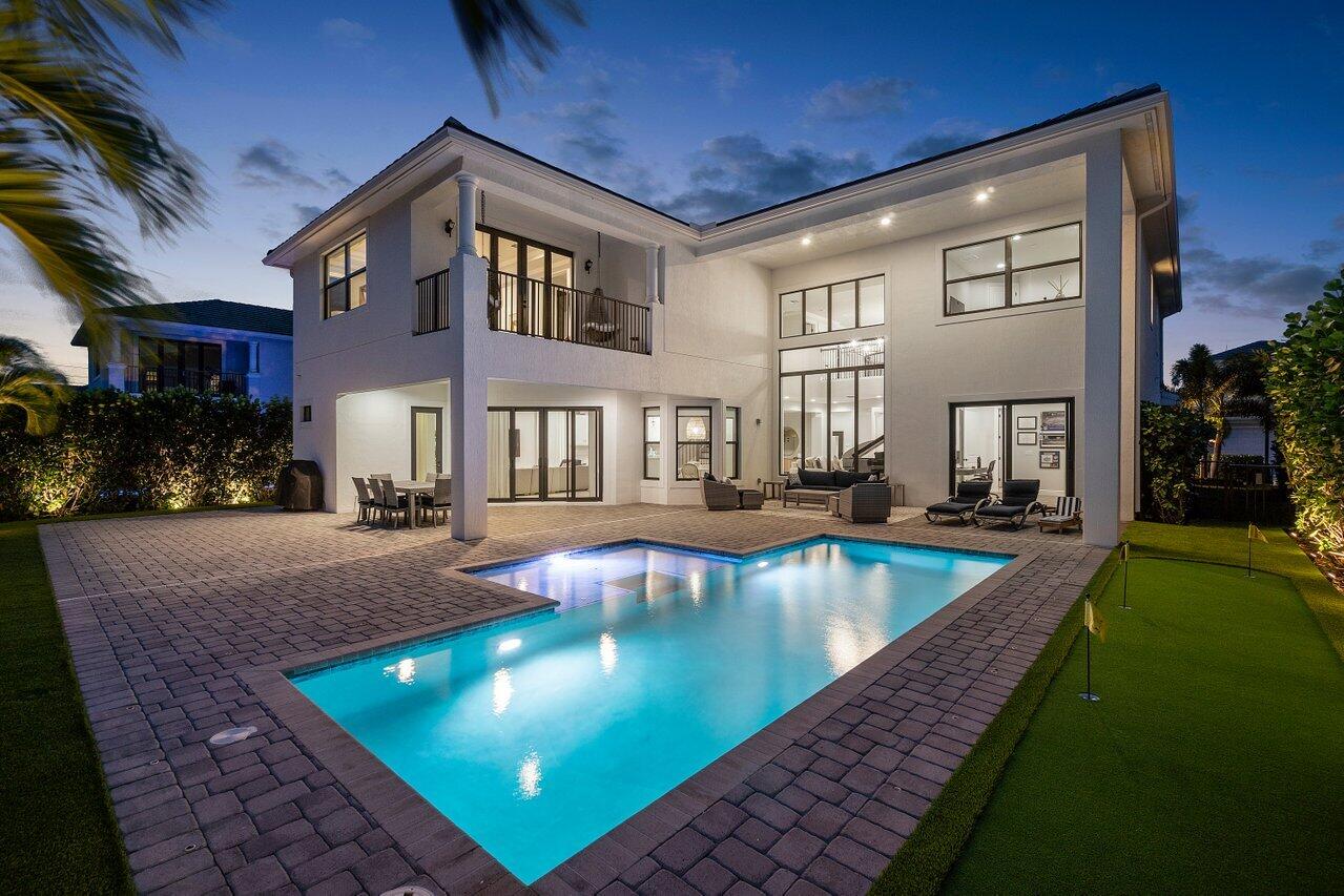 ROYAL PALM POLO - Residential