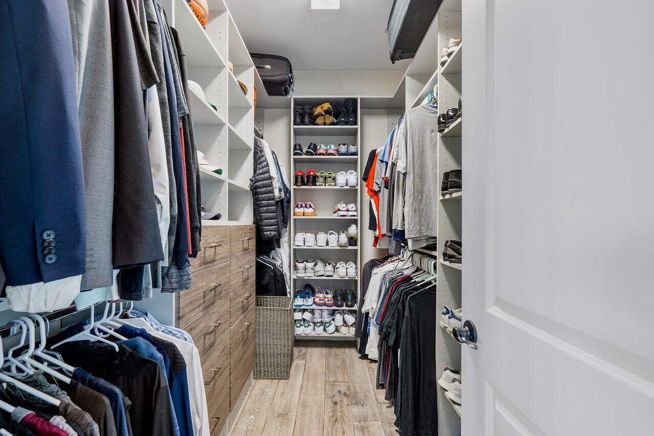 ROYAL PALM POLO - Residential