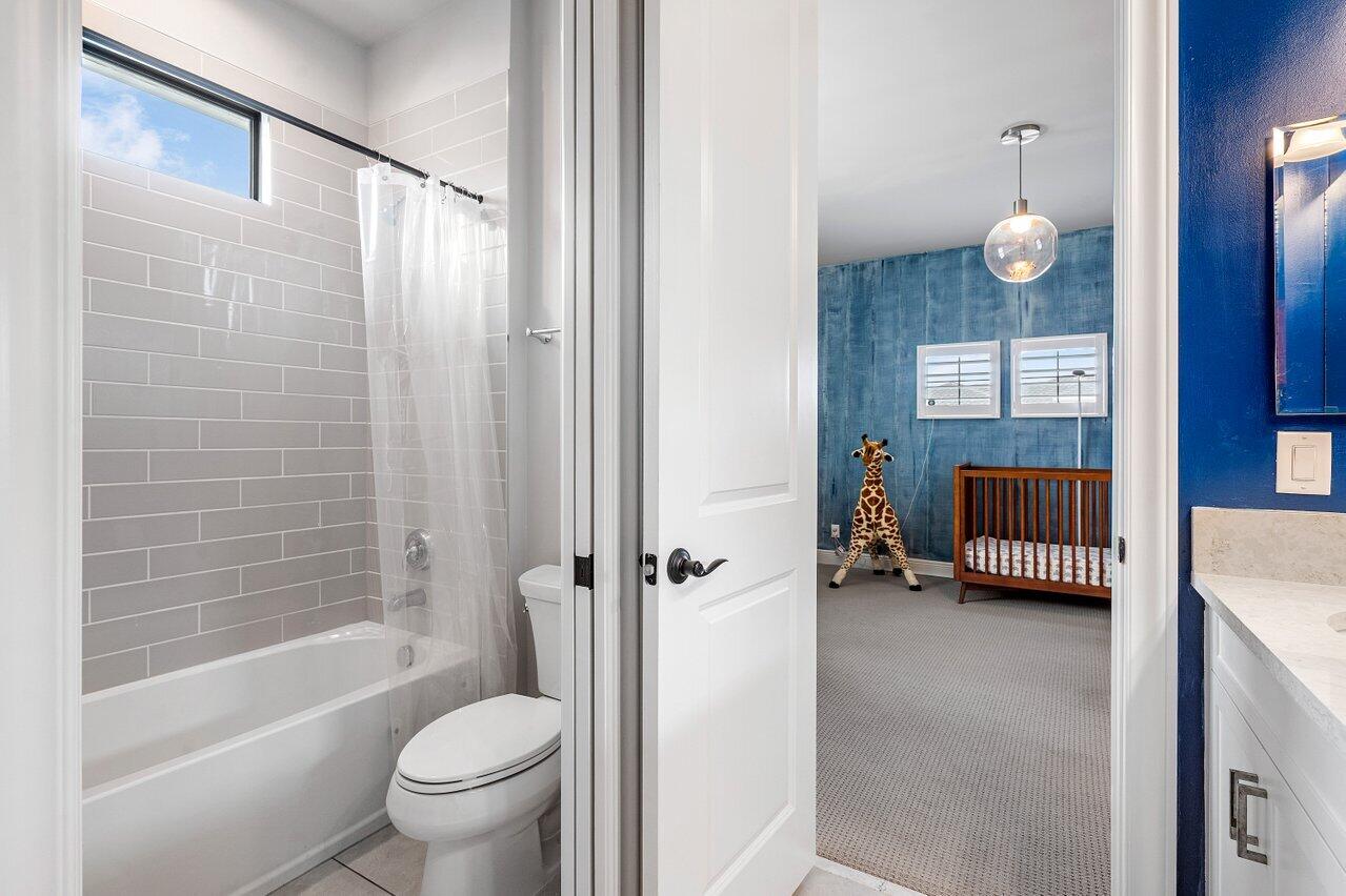 ROYAL PALM POLO - Residential