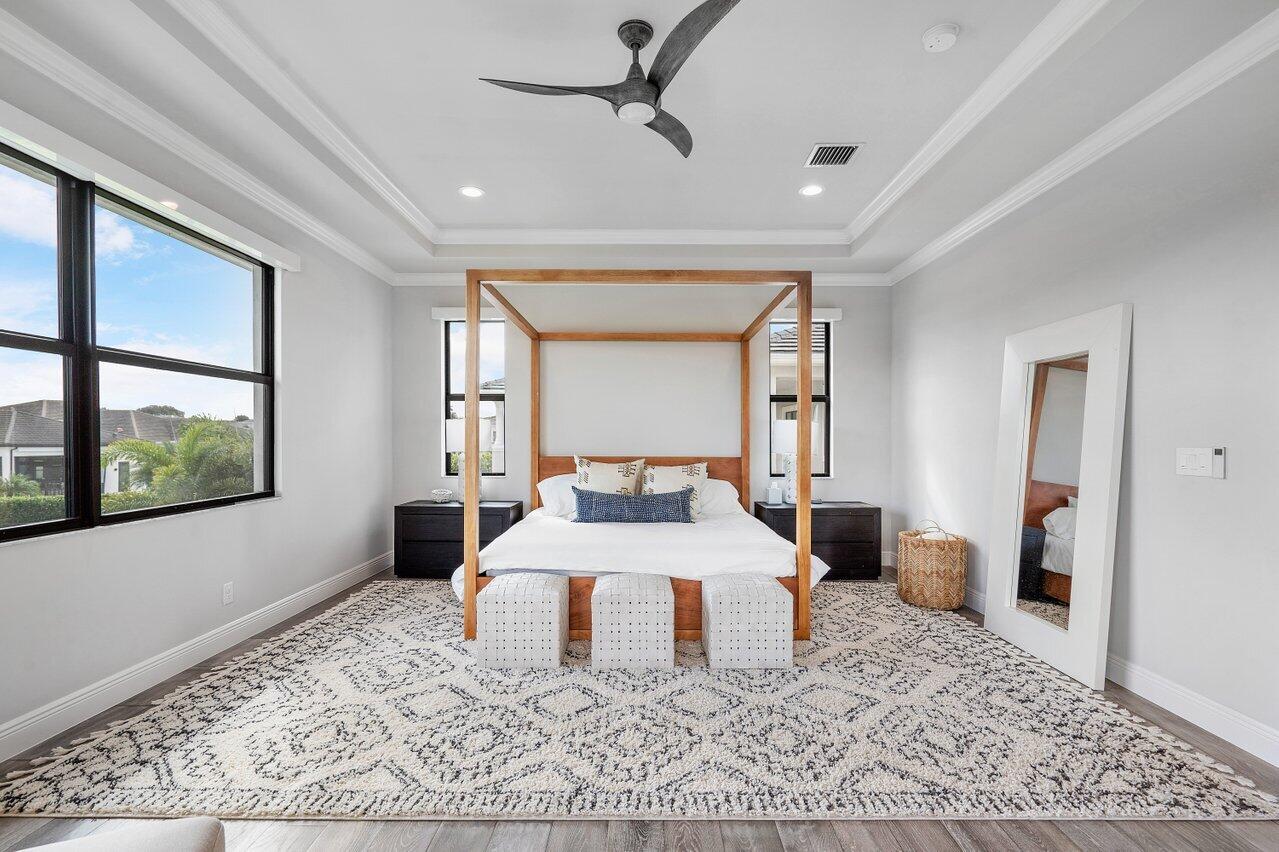 ROYAL PALM POLO - Residential