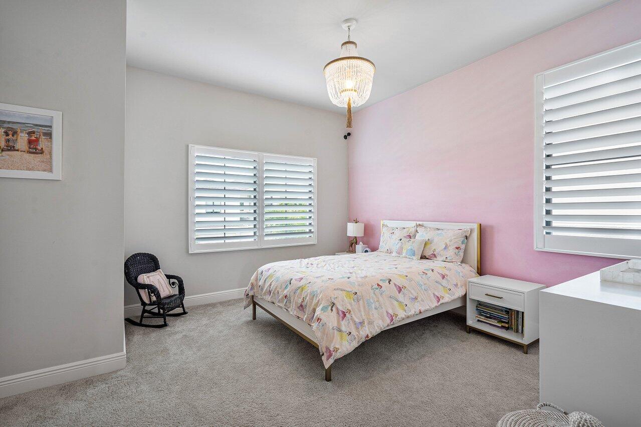 ROYAL PALM POLO - Residential