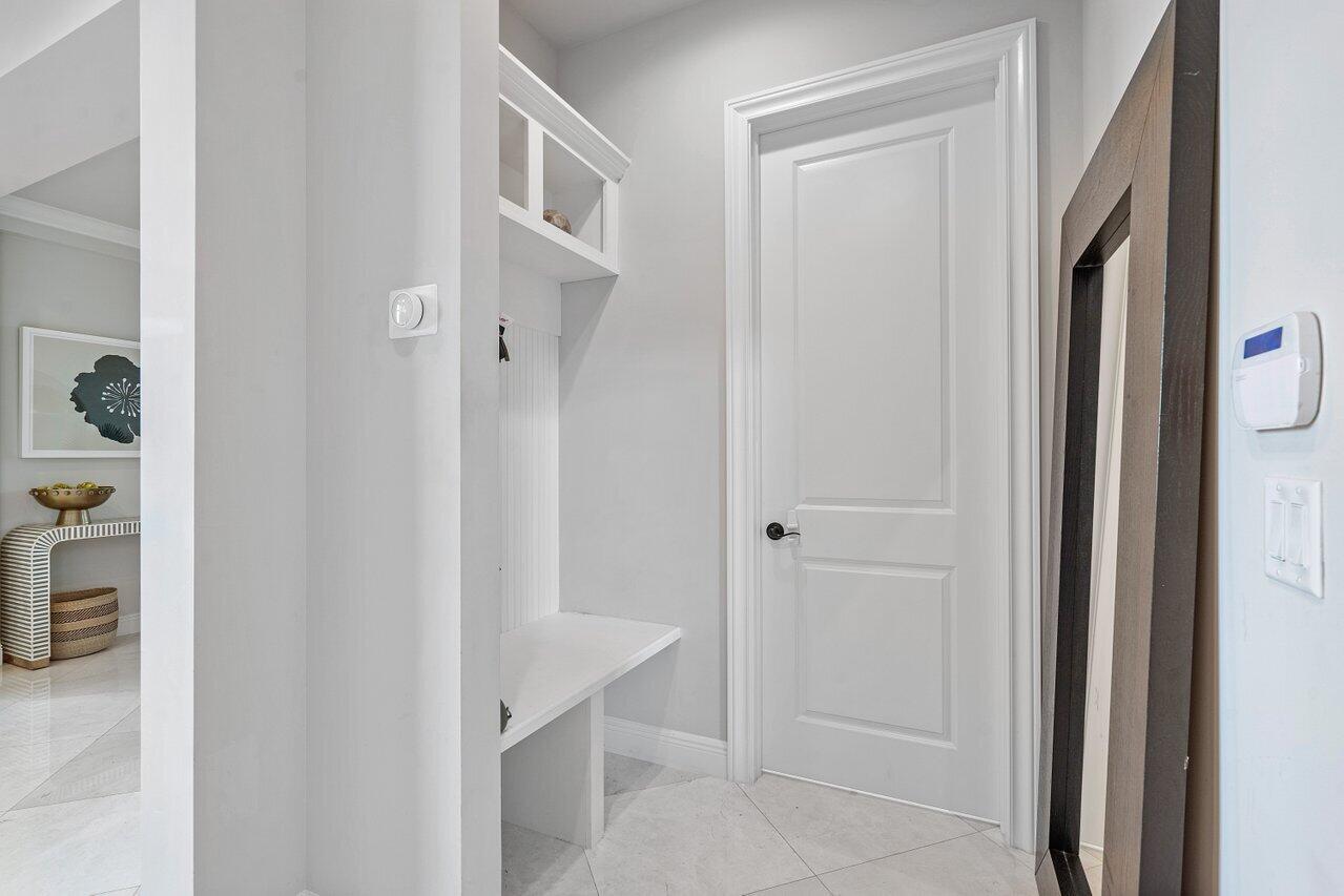 ROYAL PALM POLO - Residential