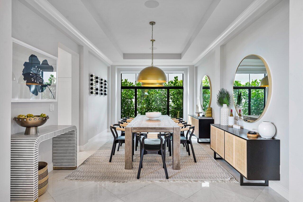 ROYAL PALM POLO - Residential