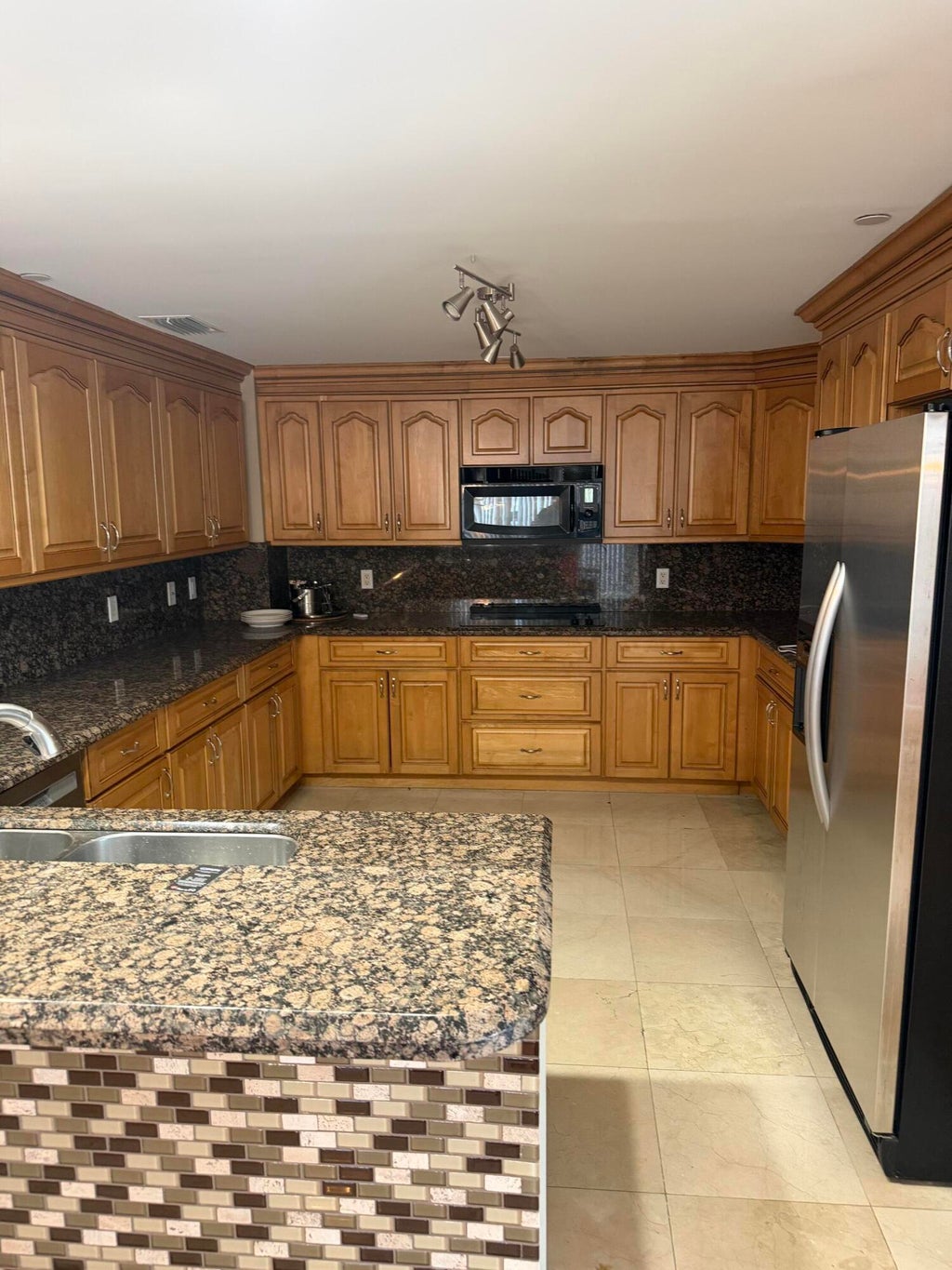 Photo of 9 NE 20TH Avenue #503, Deerfield Beach, FL 33441 (MLS # B26067656)
