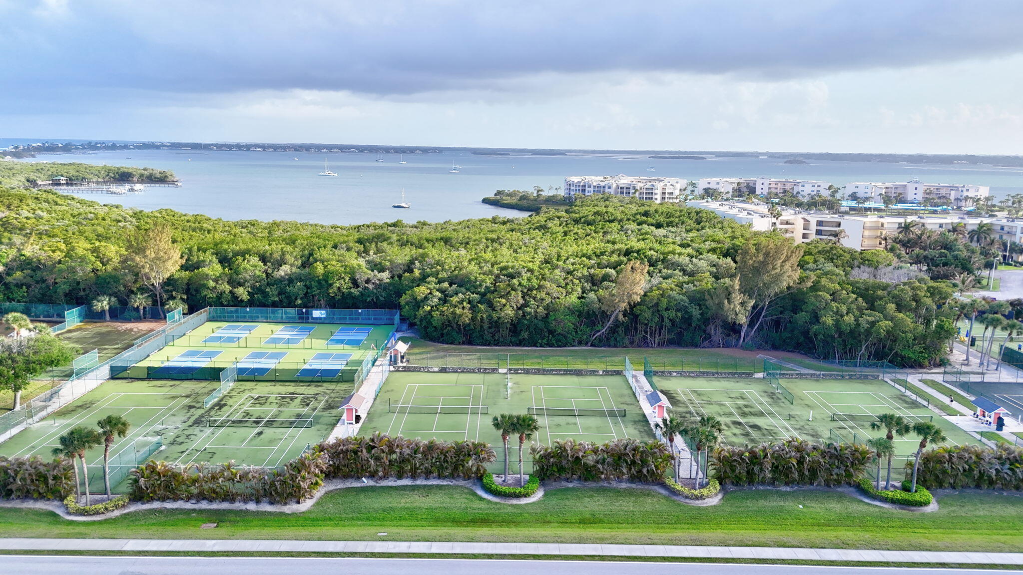 BEACHWALK AT INDIAN RIVER PLANTATION CONDO - Residential