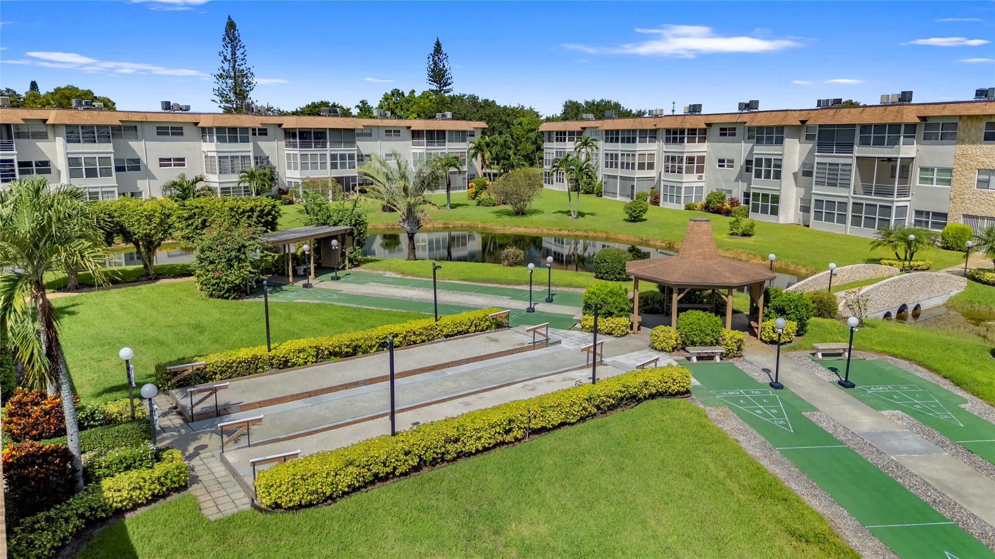 ROSE GARDENS CONDO - Residential