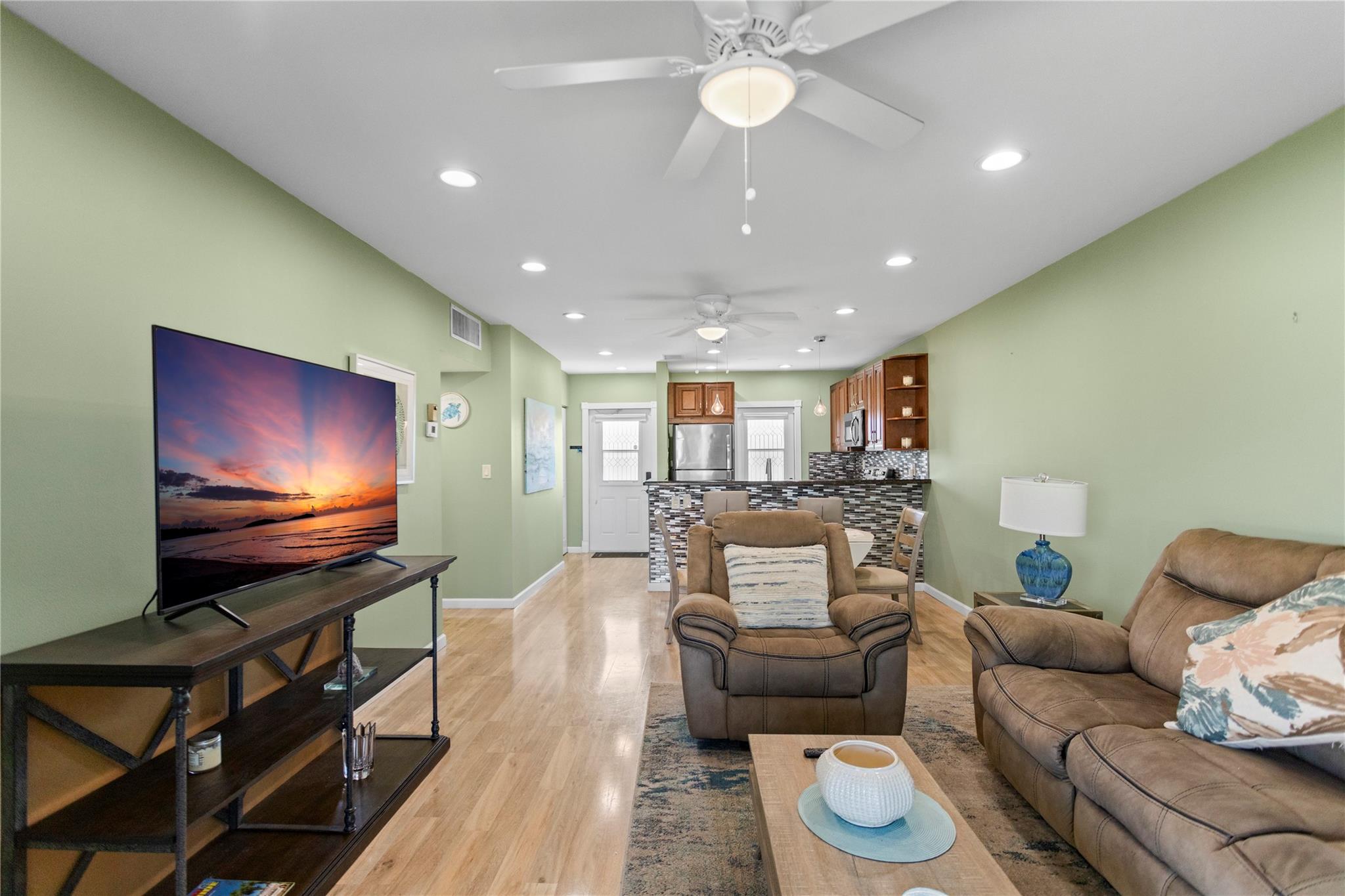 ROSE GARDENS CONDO - Residential