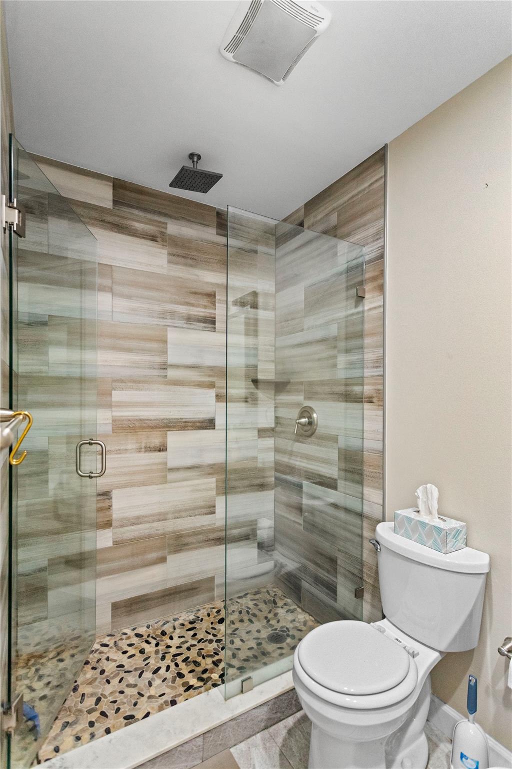 ROSE GARDENS CONDO - Residential