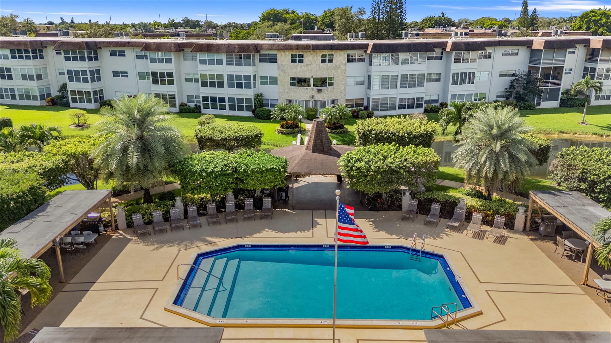 ROSE GARDENS CONDO - Residential