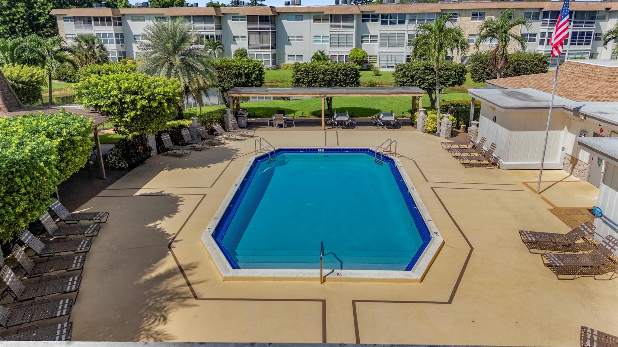 ROSE GARDENS CONDO - Residential